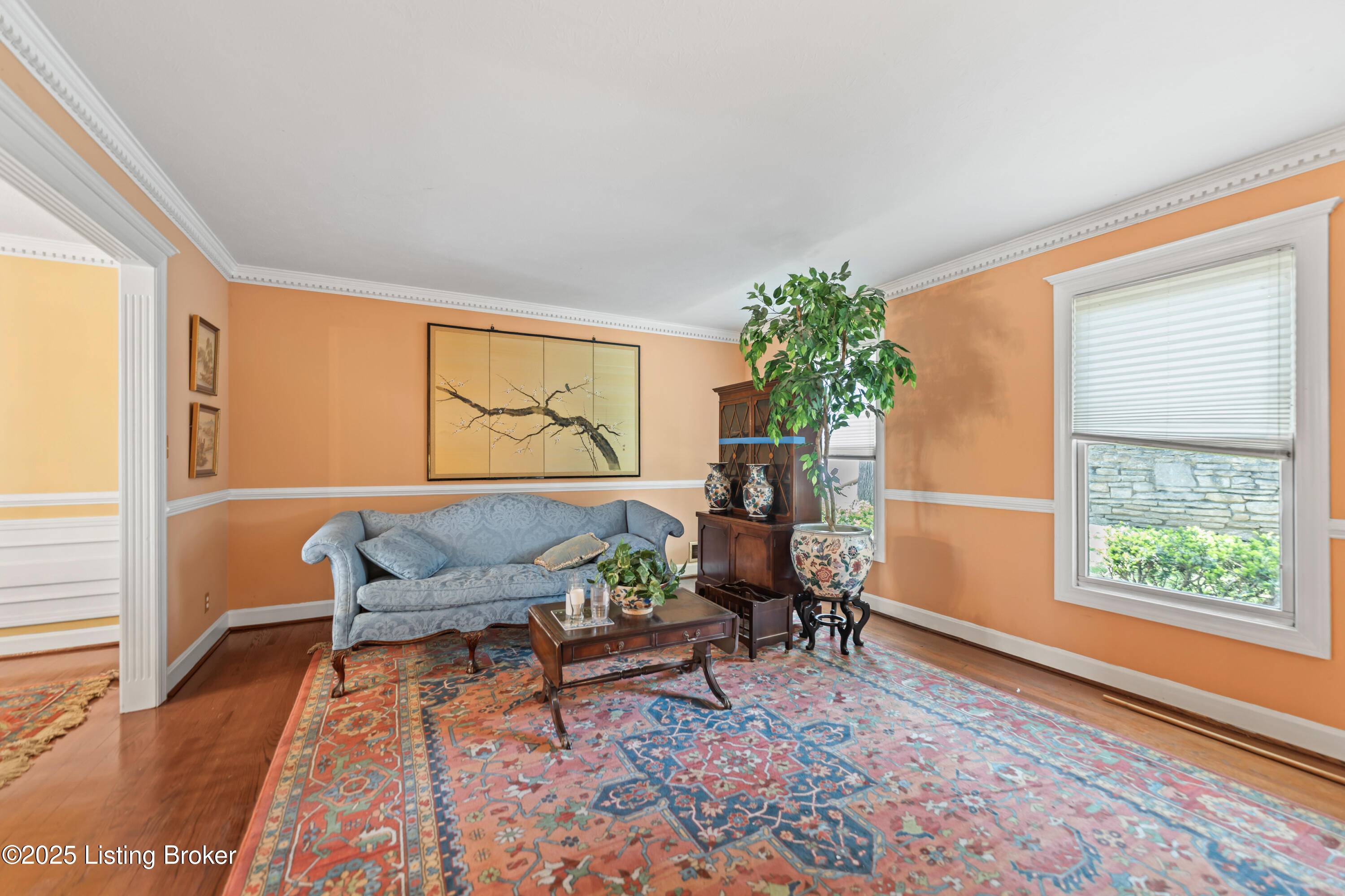 Louisville, KY 40207,2309 Phoenix Hill Dr