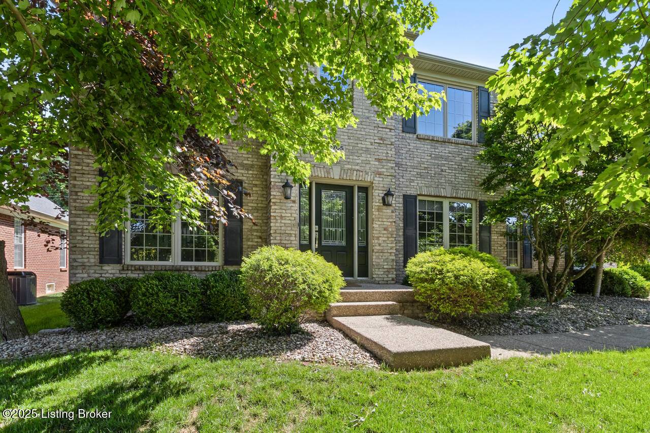 Louisville, KY 40245,4705 Holly Forest Ct