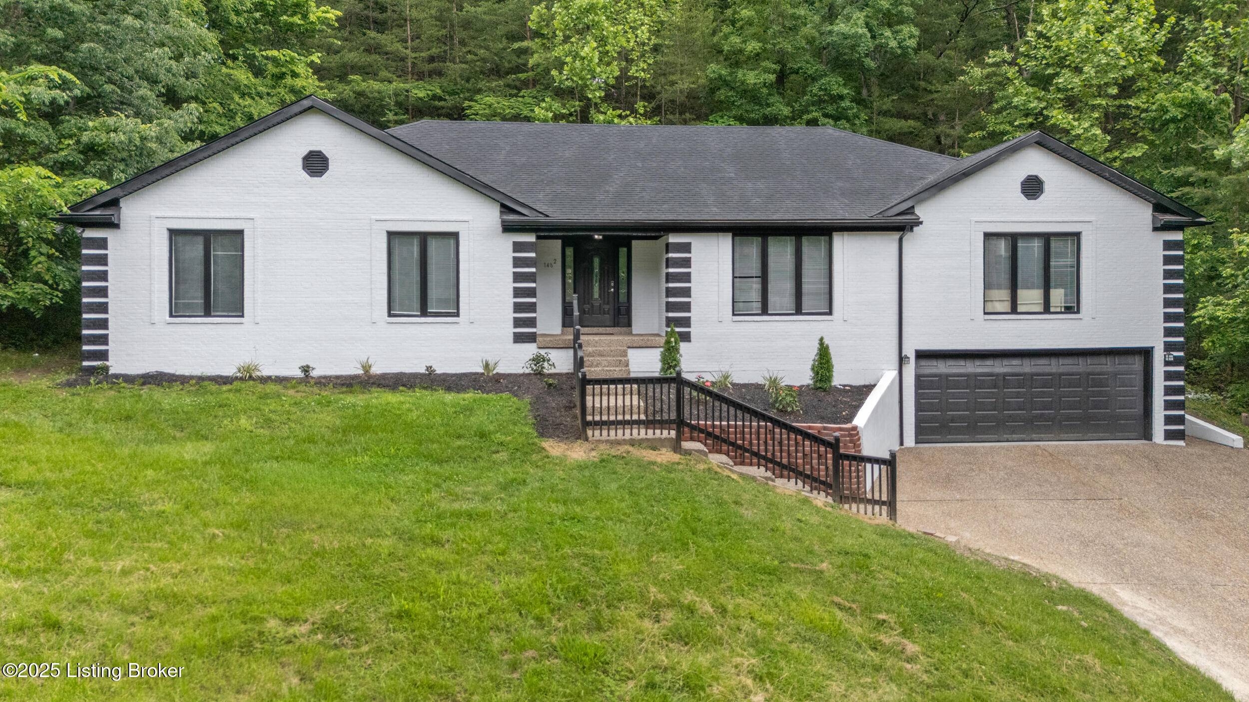 Louisville, KY 40272,2418 Blevins Gap Rd