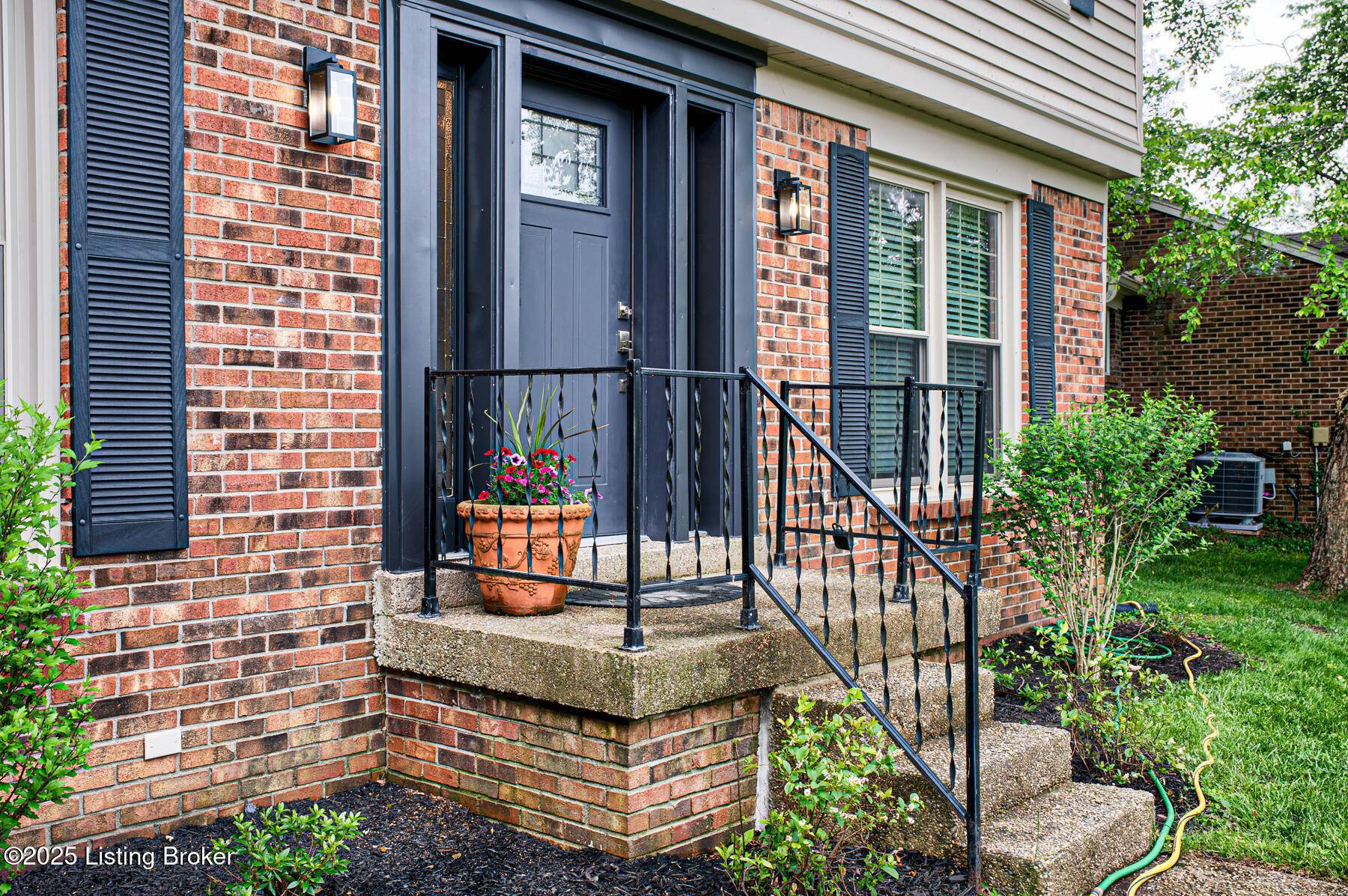 Prospect, KY 40059,7908 Montero Dr