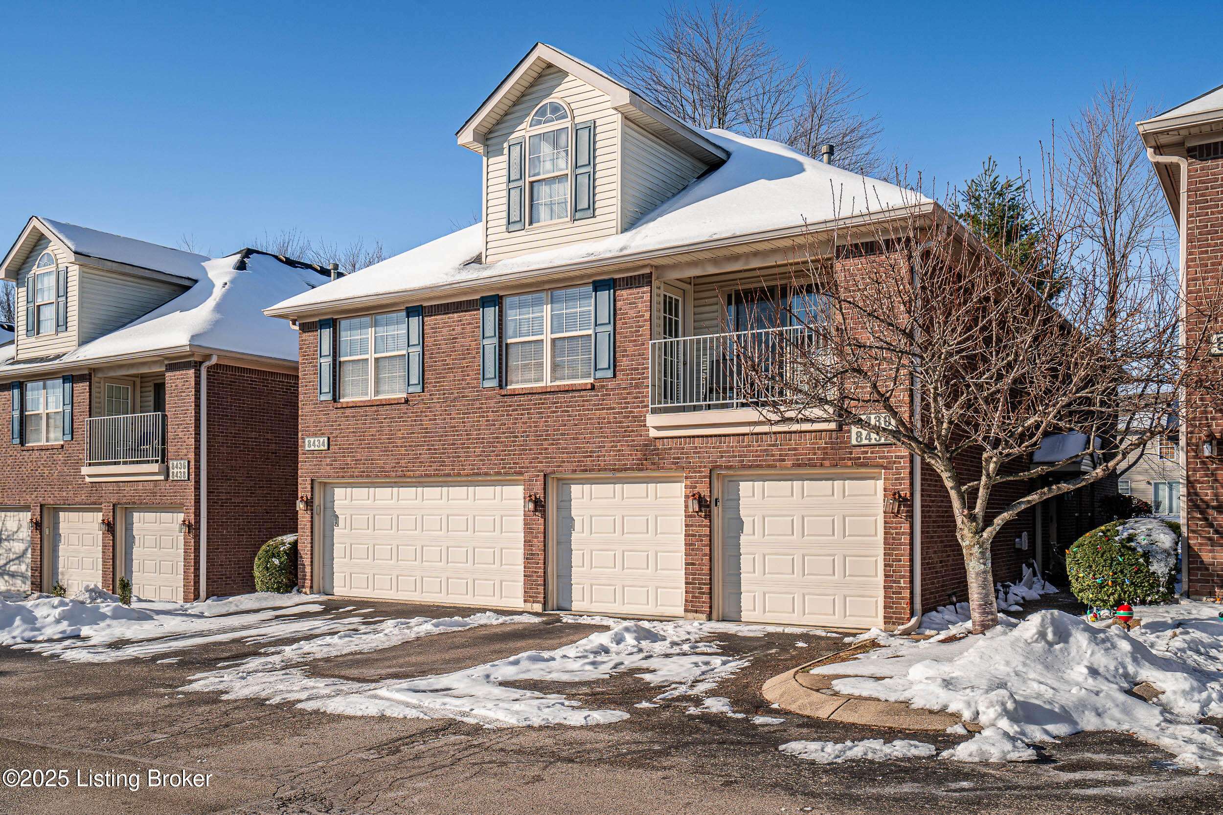 Louisville, KY 40228,8432 Grand Trevi Dr