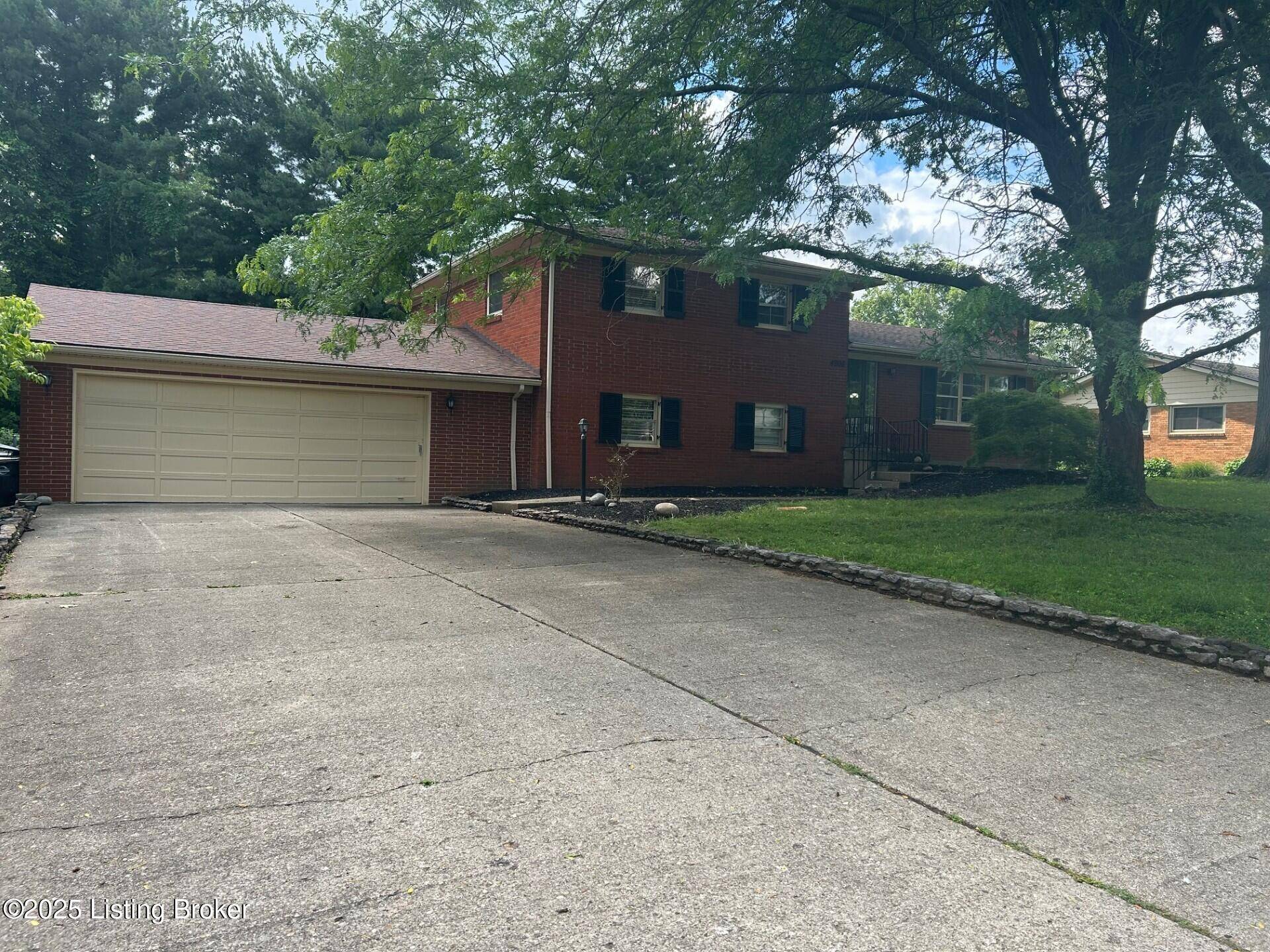 Louisville, KY 40299,4908 Kay Ave