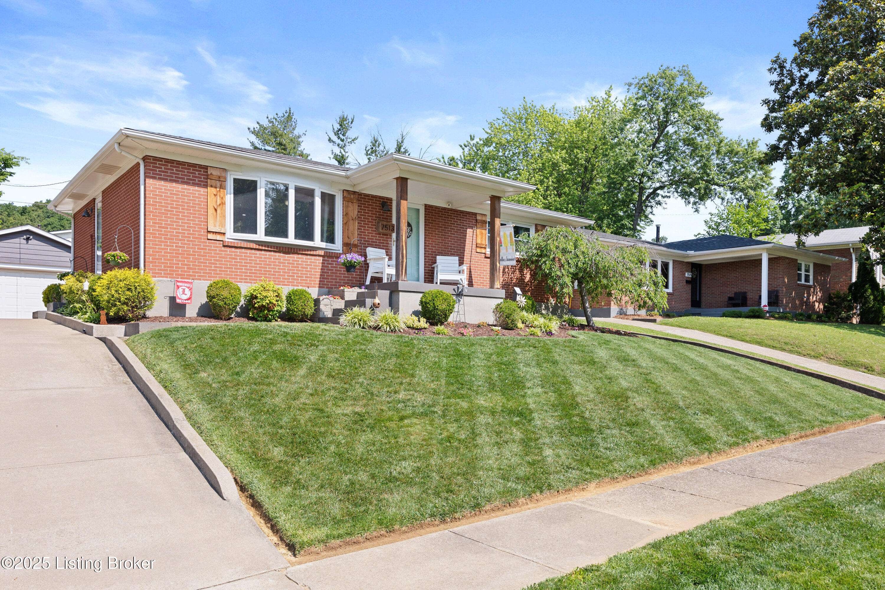 Louisville, KY 40214,7513 Merlyn Cir