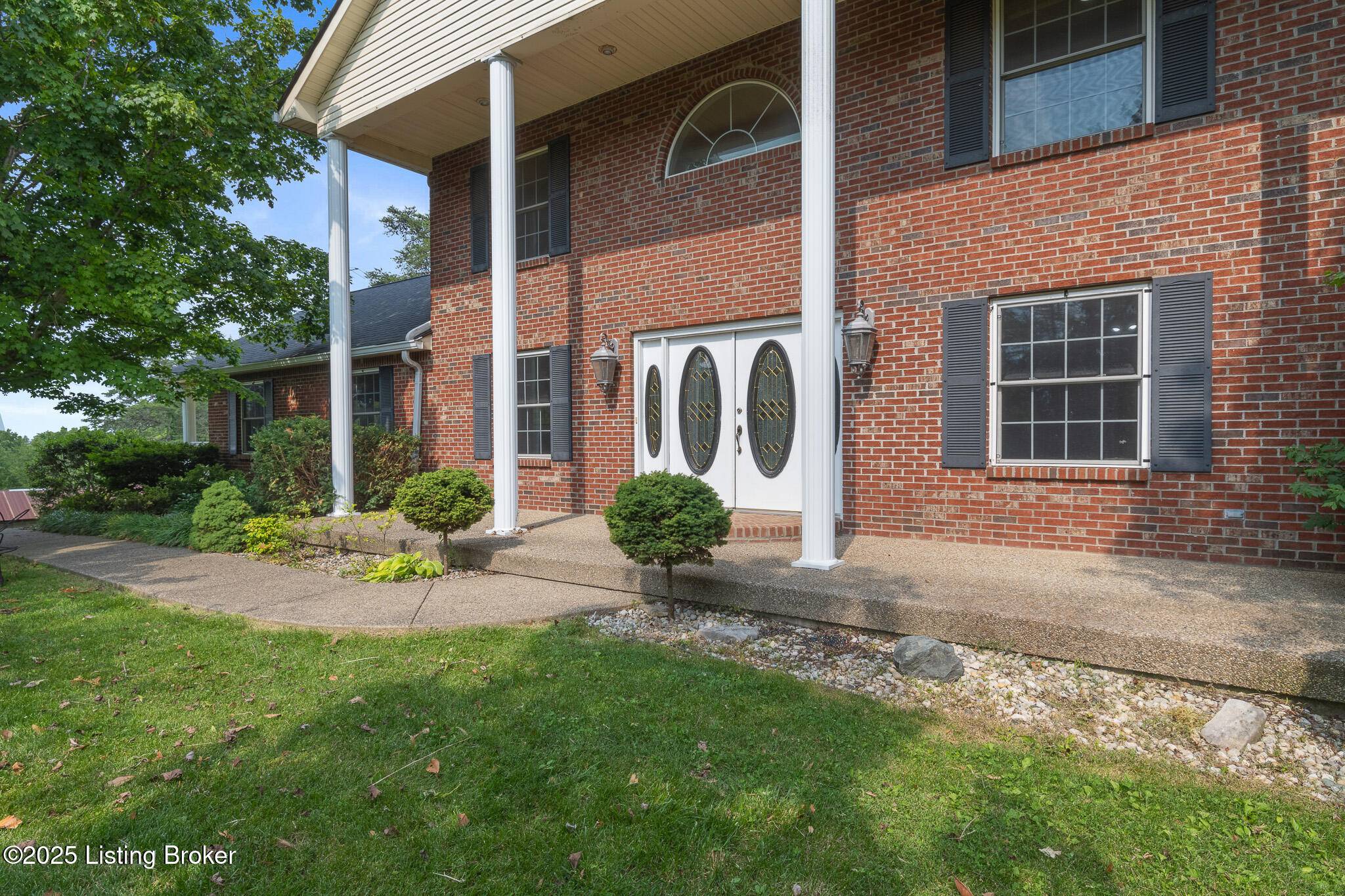 Elizabethtown, KY 42701,622 Hillcreek Dr
