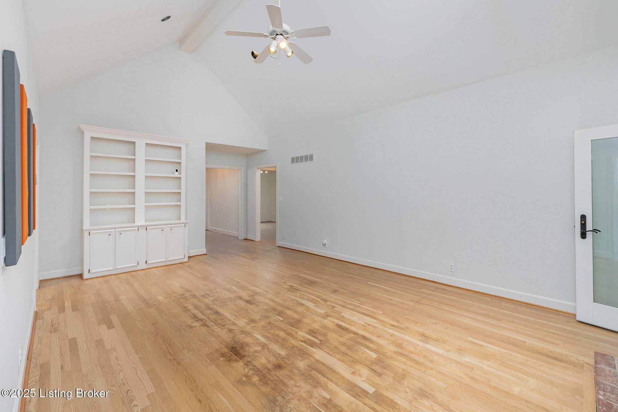 Louisville, KY 40223,717 Winding Oaks TRL