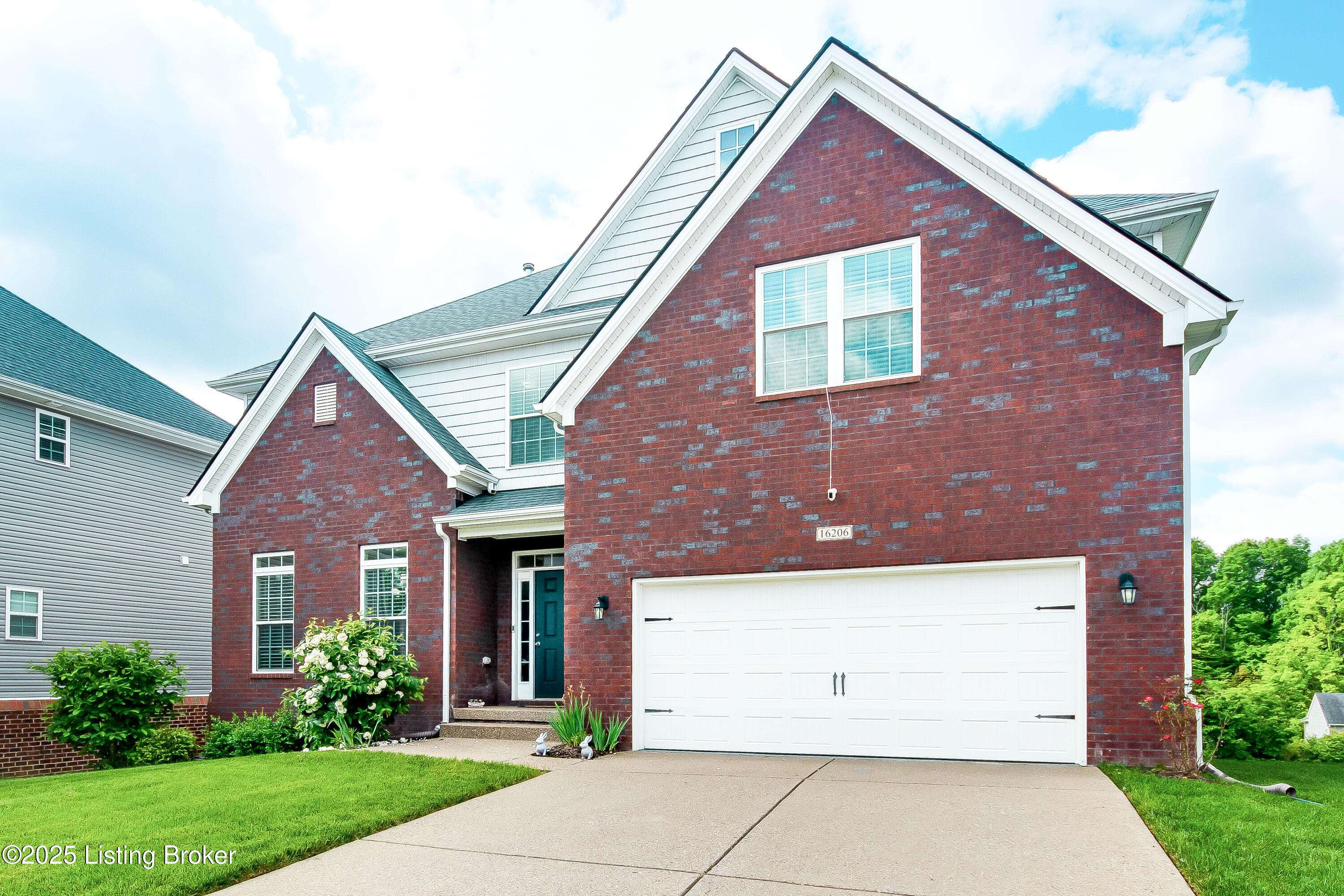 Louisville, KY 40245,16206 Spitfire Lake Path