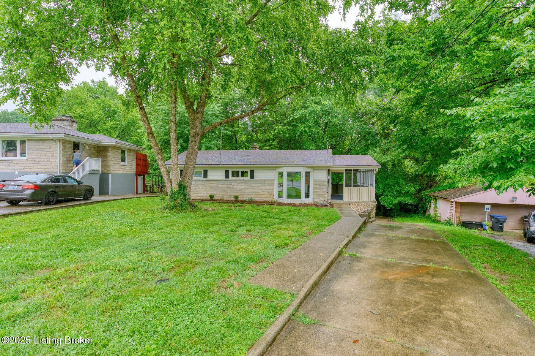 Louisville, KY 40229,6155 Cherry Hill Ct