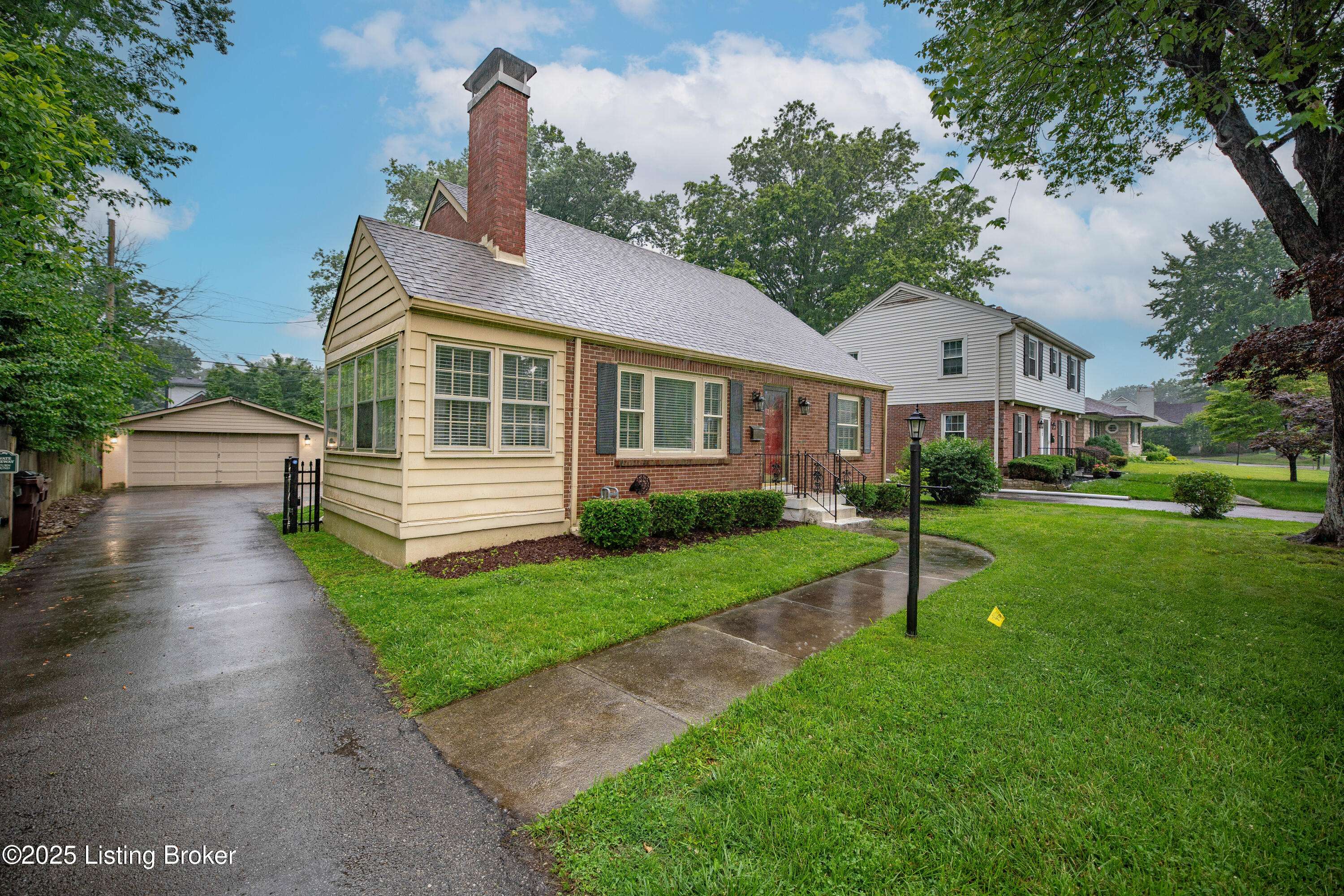 Louisville, KY 40207,310 Chenoweth Ln