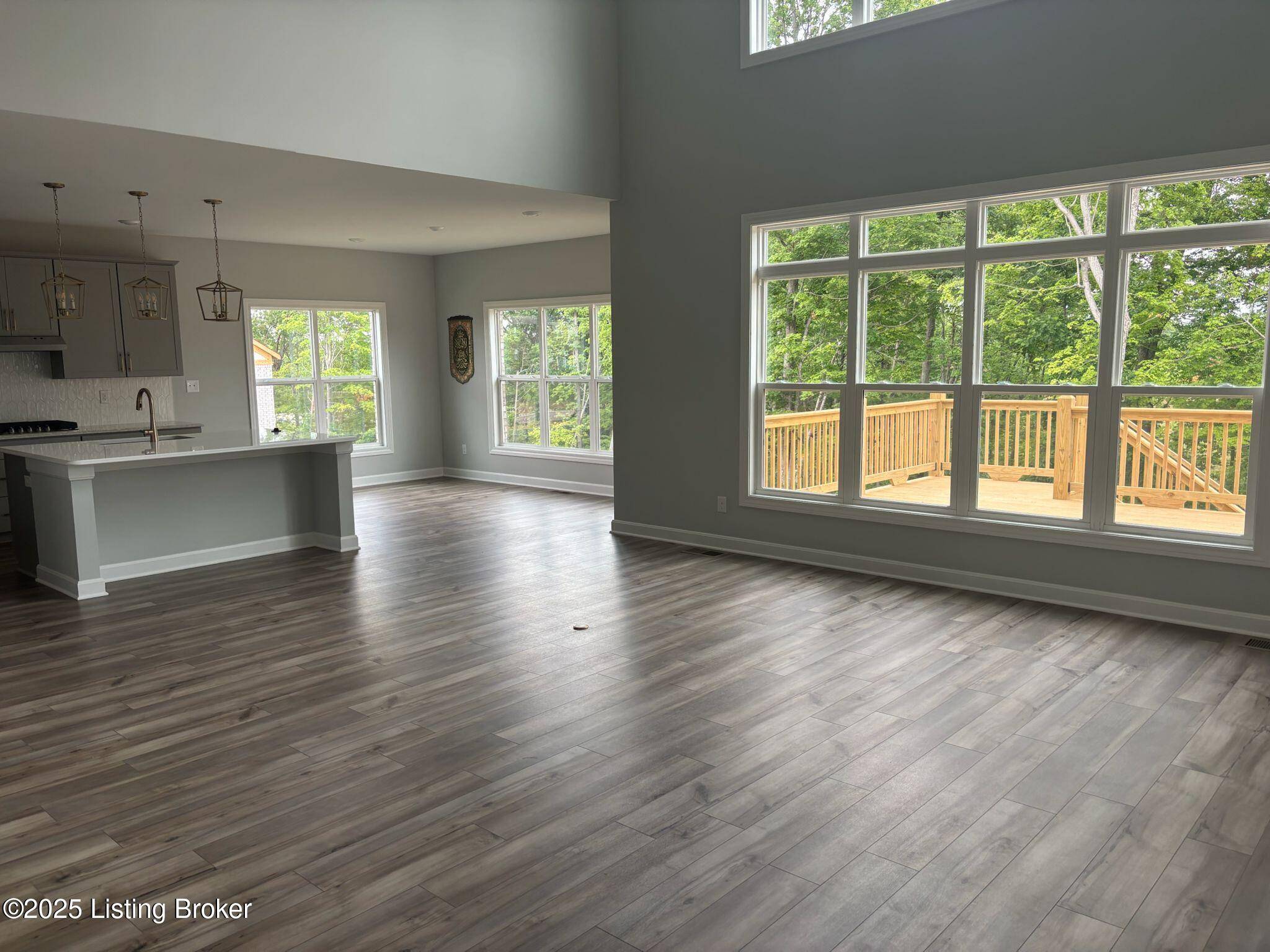 Louisville, KY 40299,14906 Durrfield Dr