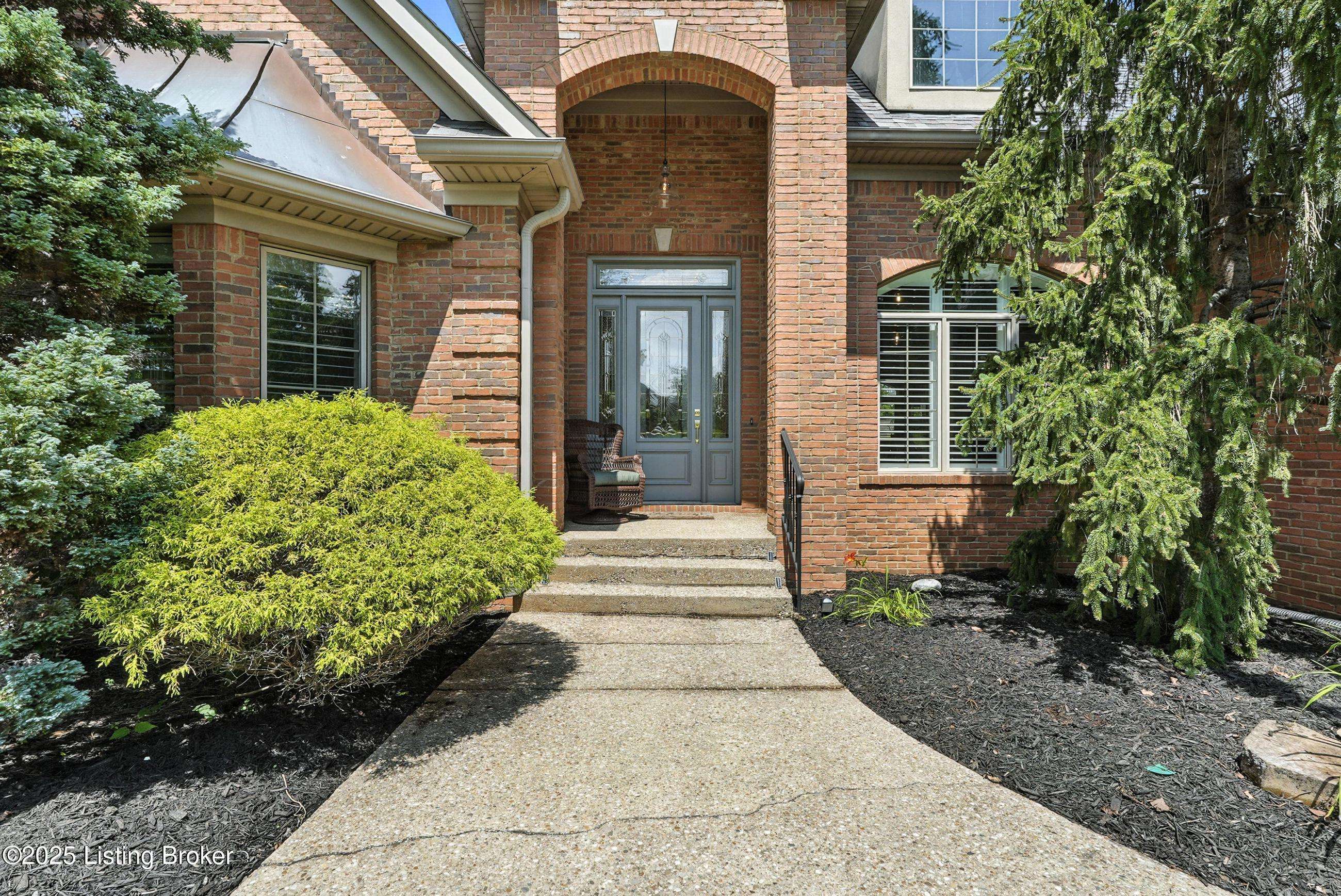 Louisville, KY 40245,17100 Ash Hill Dr