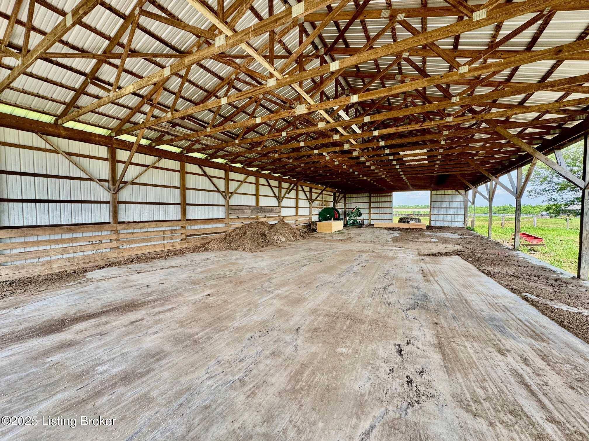 Mackville, KY 40040,7 Battle Rd