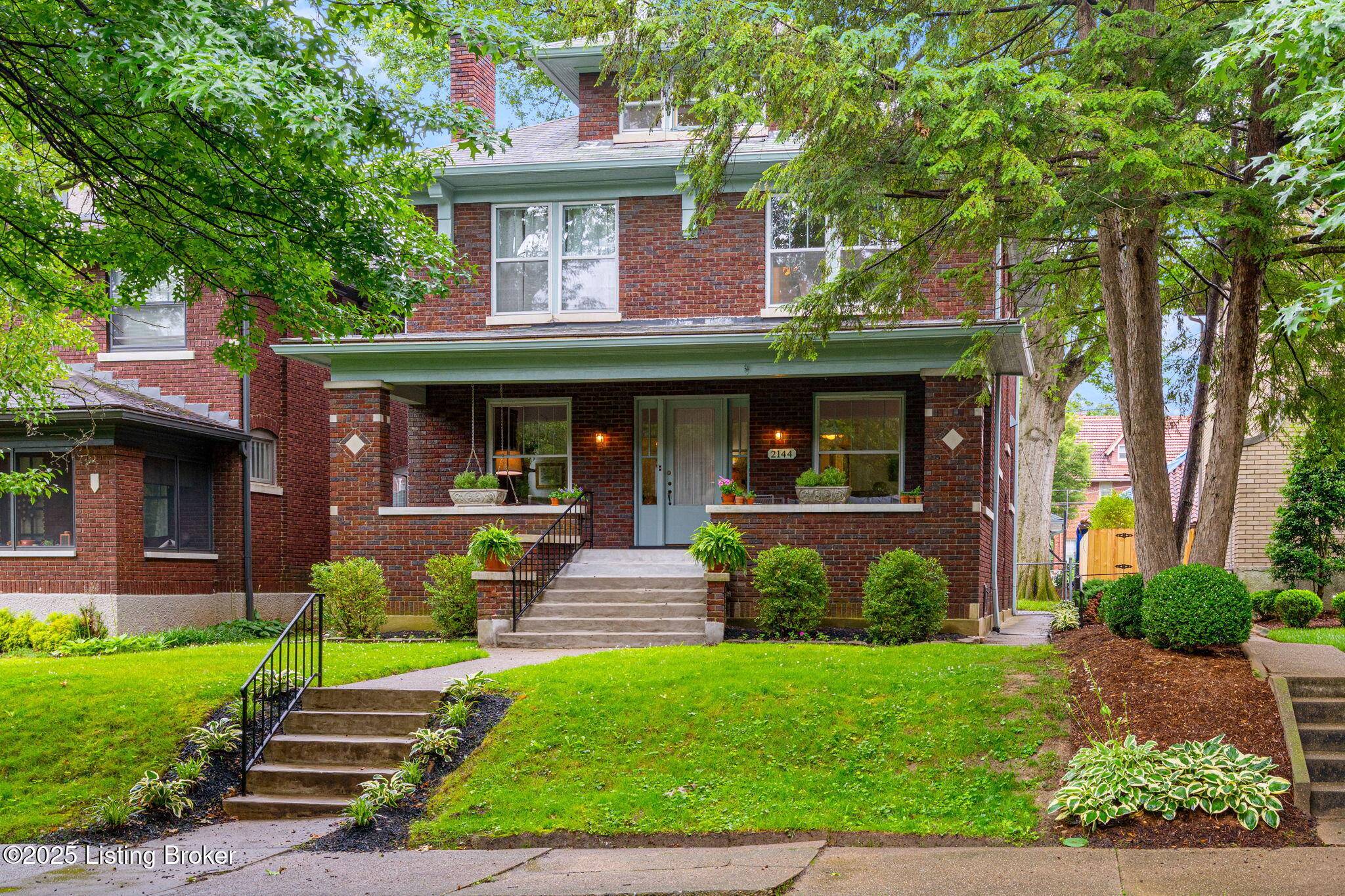 Louisville, KY 40204,2144 Baringer Ave