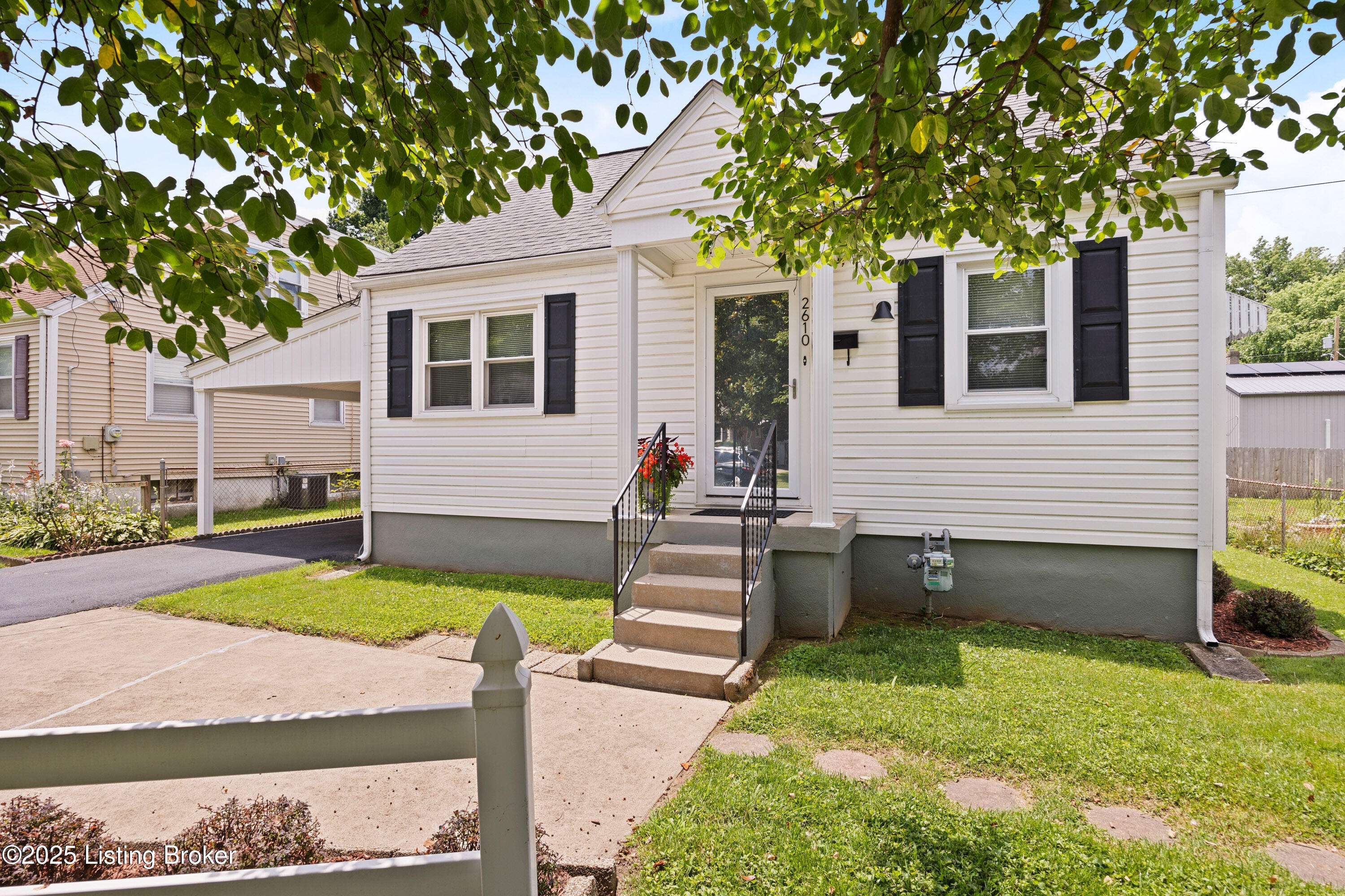 Louisville, KY 40217,2610 Delor Ave