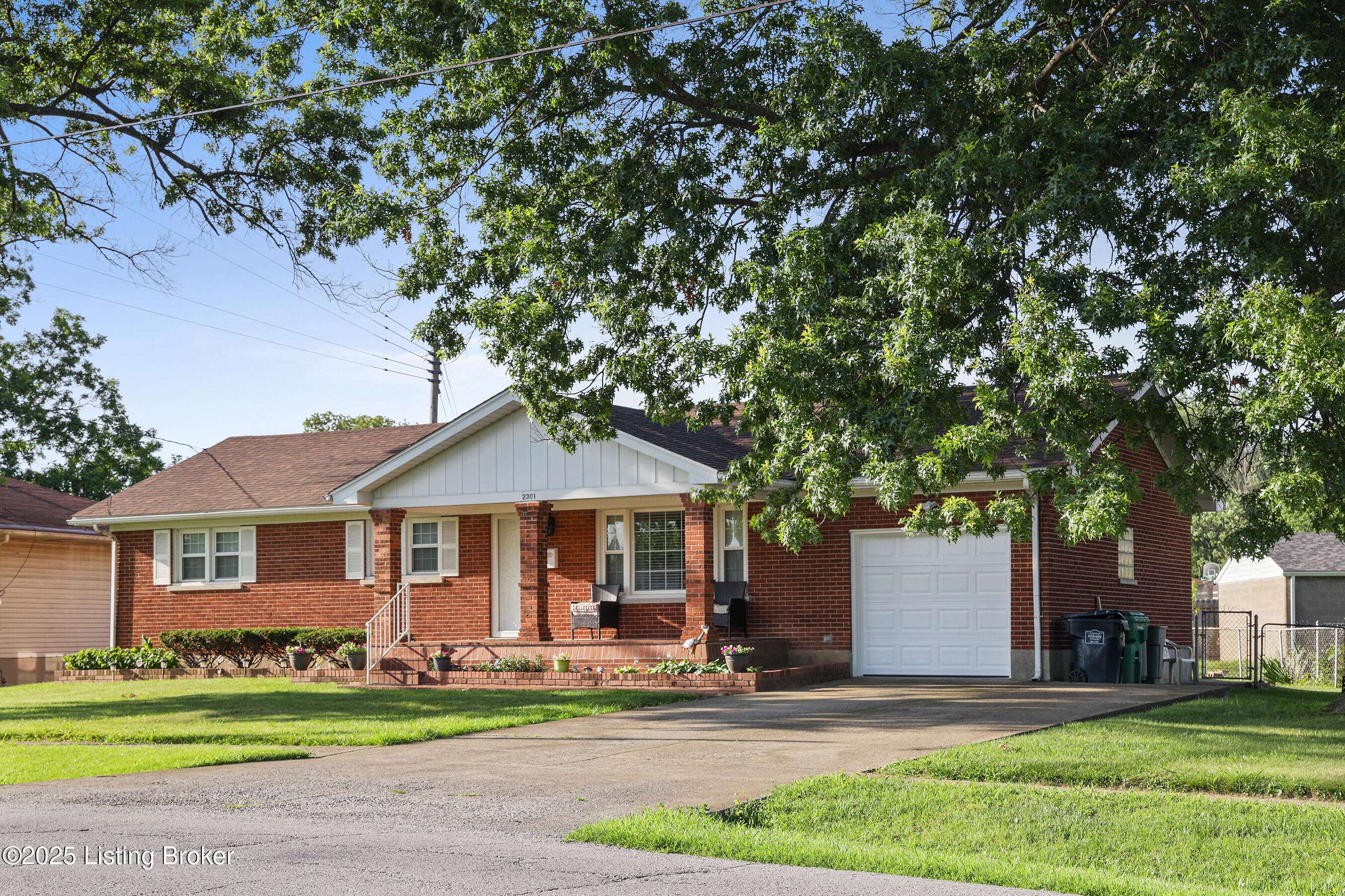 Louisville, KY 40216,2301 Farnsley Rd