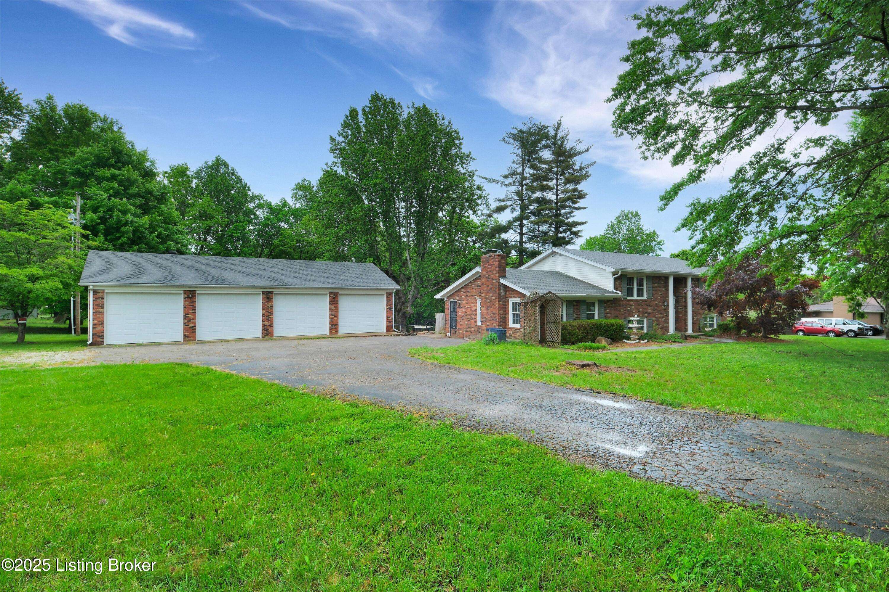 Mt Washington, KY 40047,322 Riverview Dr
