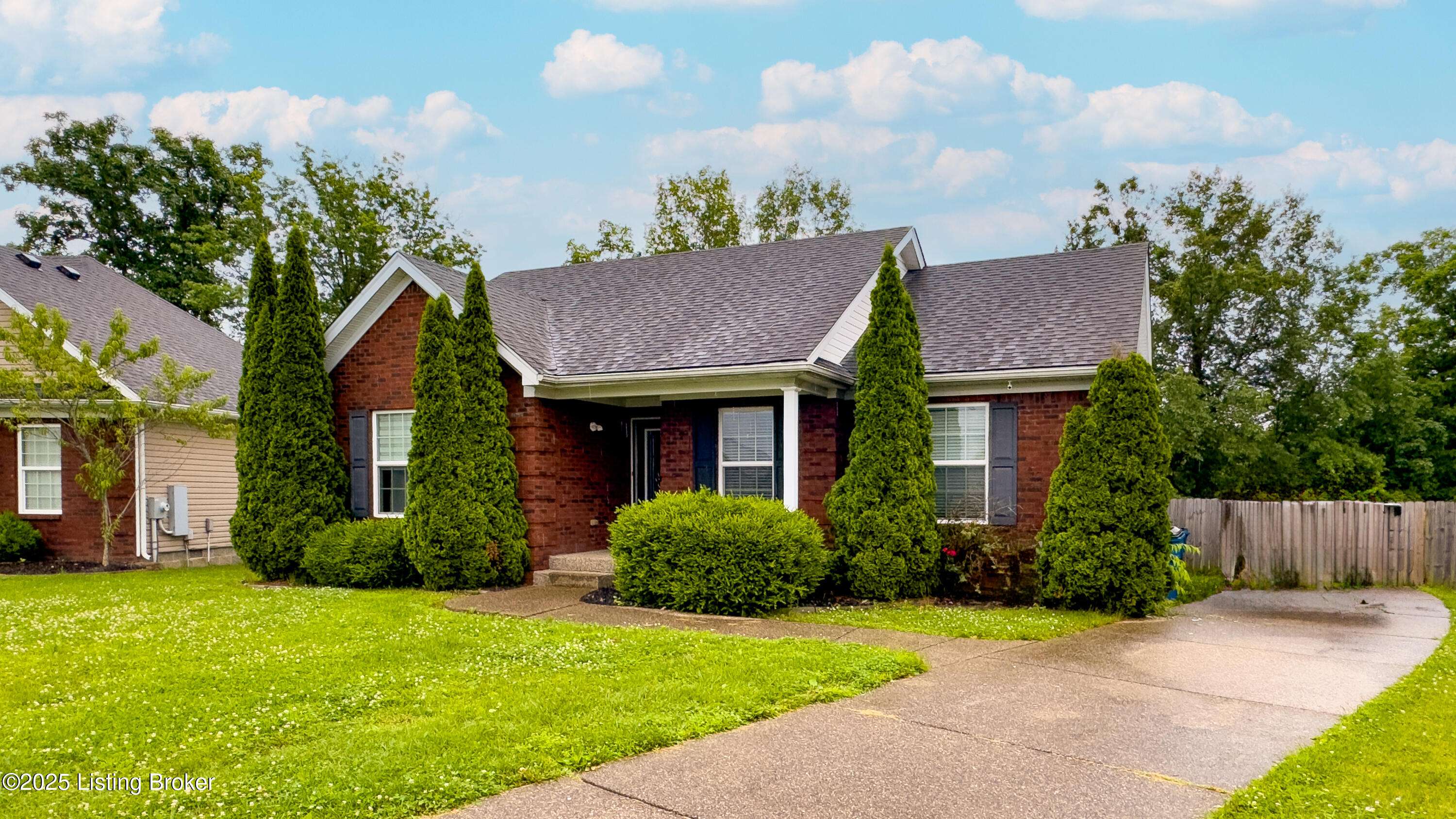 Shepherdsville, KY 40165,980 Tecumseh Dr