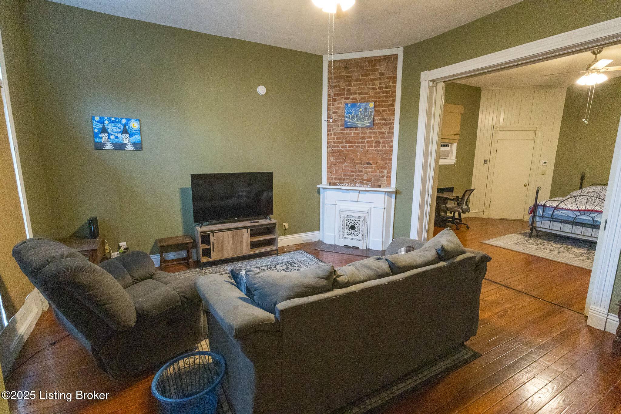 Louisville, KY 40204,1425 Debarr St