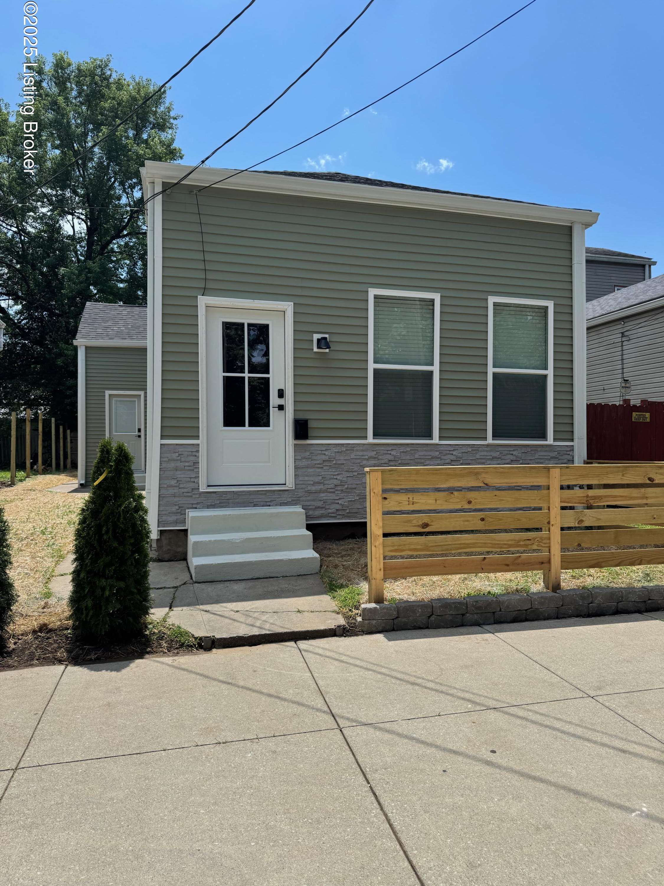 Louisville, KY 40203,1924 Portland Ave