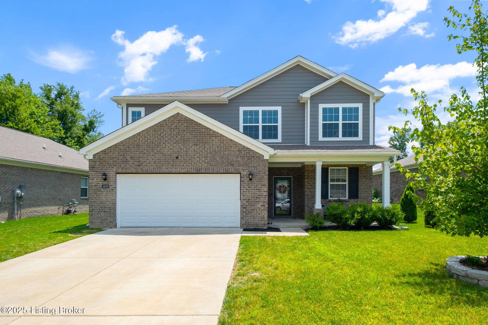 Louisville, KY 40258,5806 Kellie Woods Dr