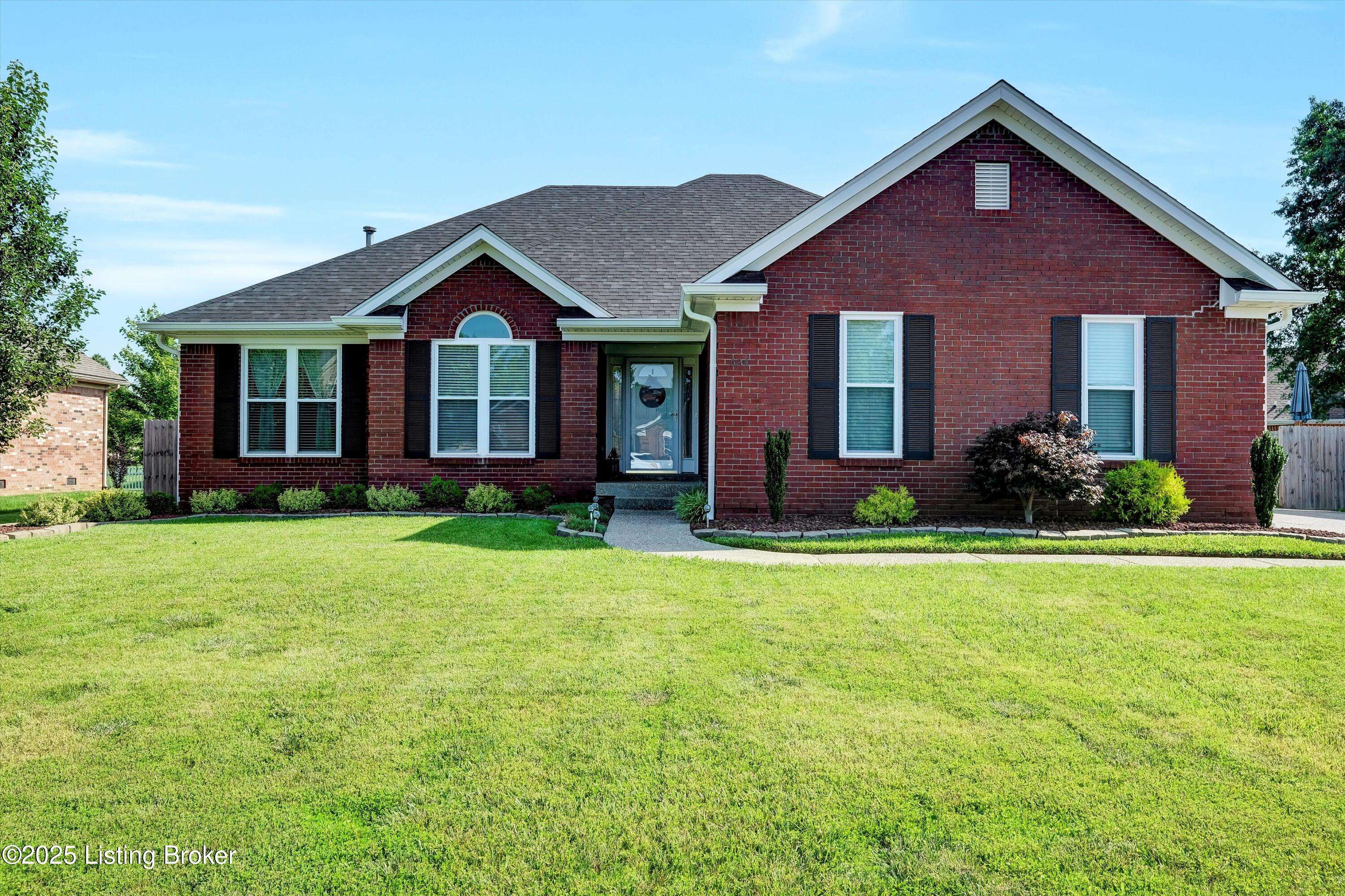 Louisville, KY 40229,624 Circle Valley Dr