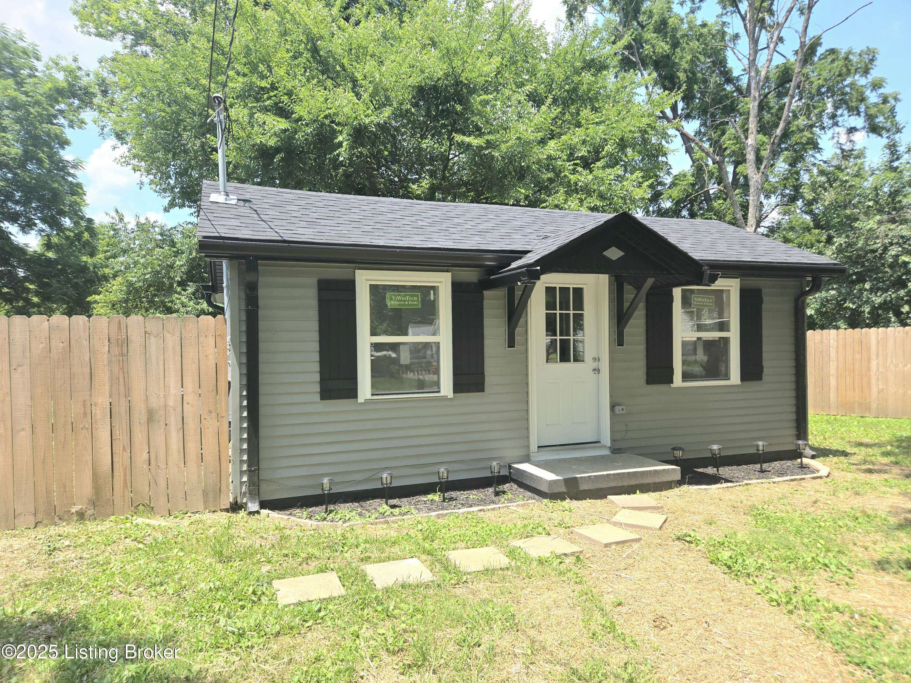 Louisville, KY 40258,6910 Sylvania 4 Rd