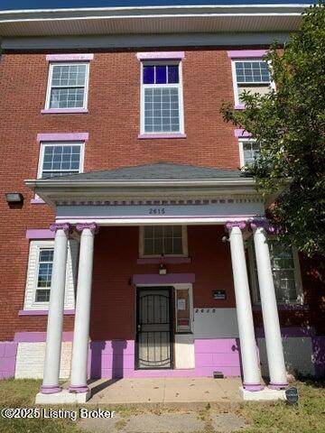 Louisville, KY 40211,2615 Virginia Ave
