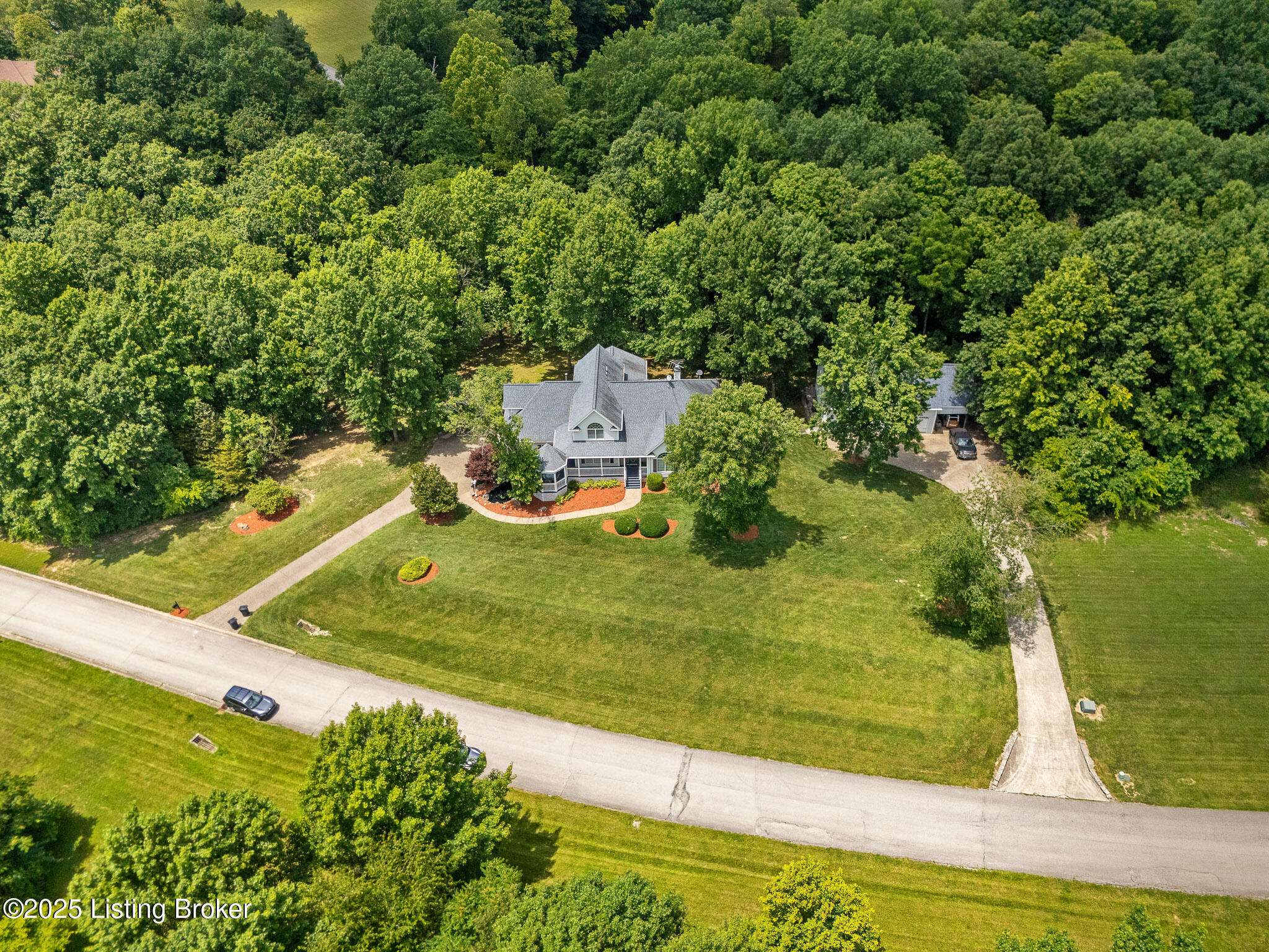 Fisherville, KY 40023,17411 Fisherville Woods Dr