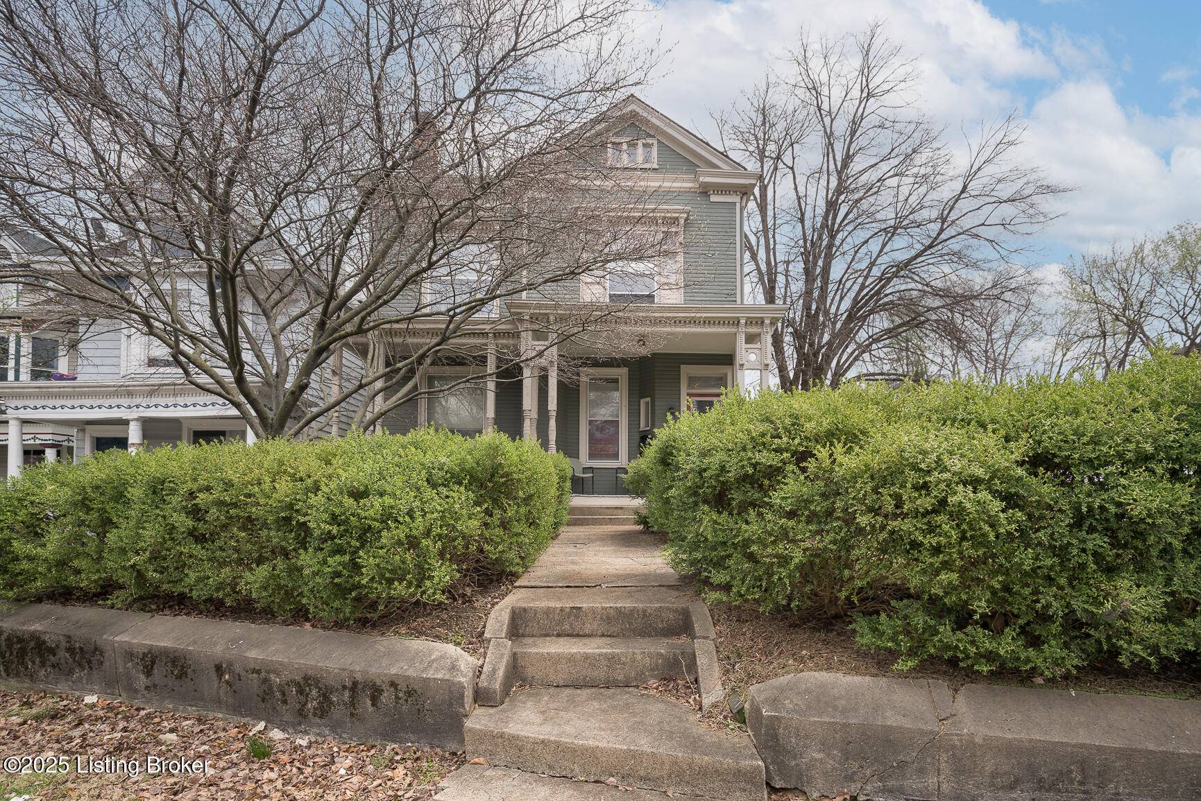 Louisville, KY 40204,2120 Grinstead Dr