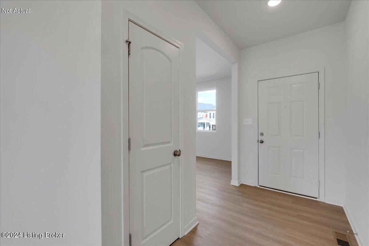 Lyndon, KY 40242,1851 Washington Blvd