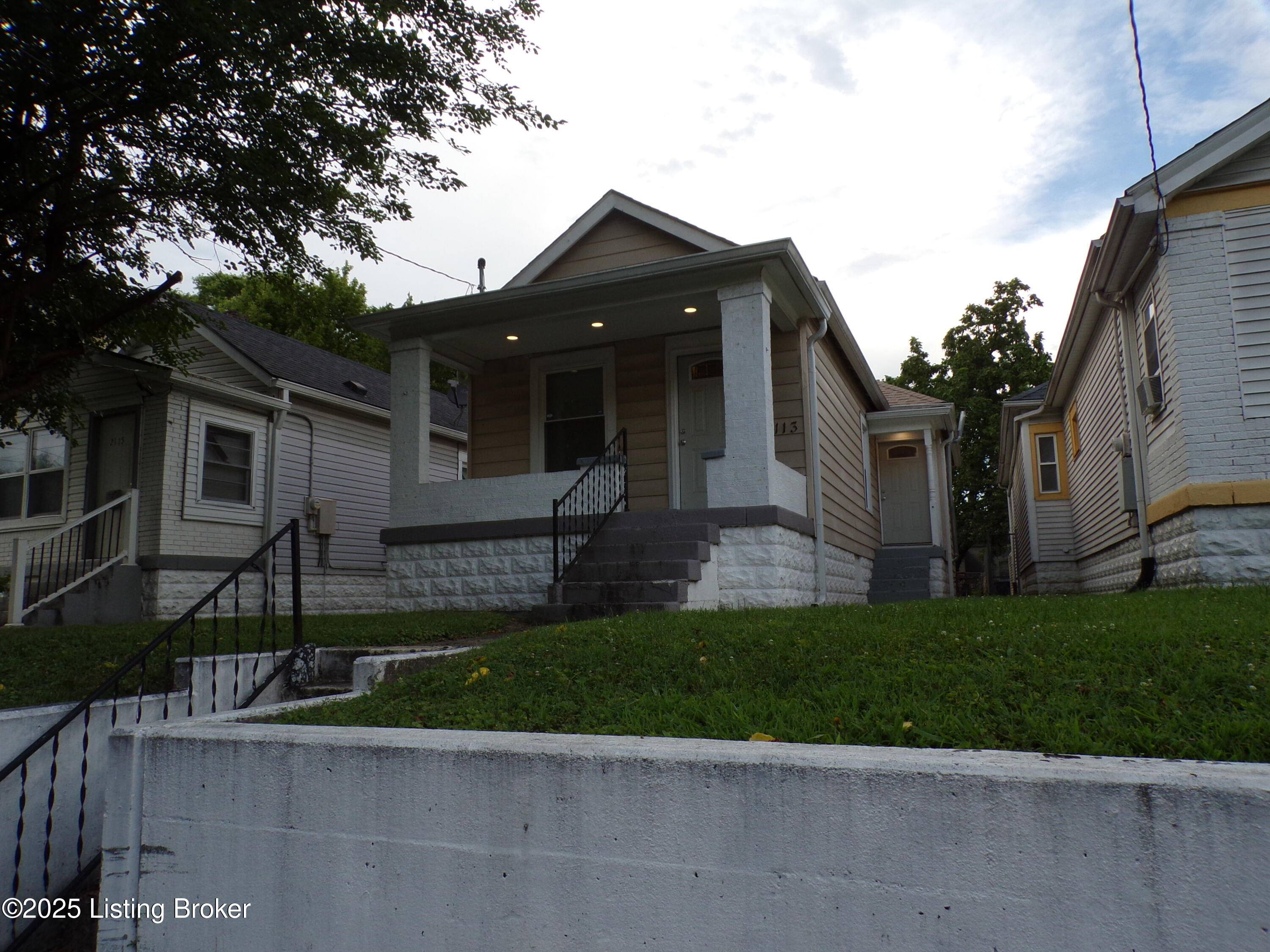 Louisville, KY 40210,2113 Dumesnil St