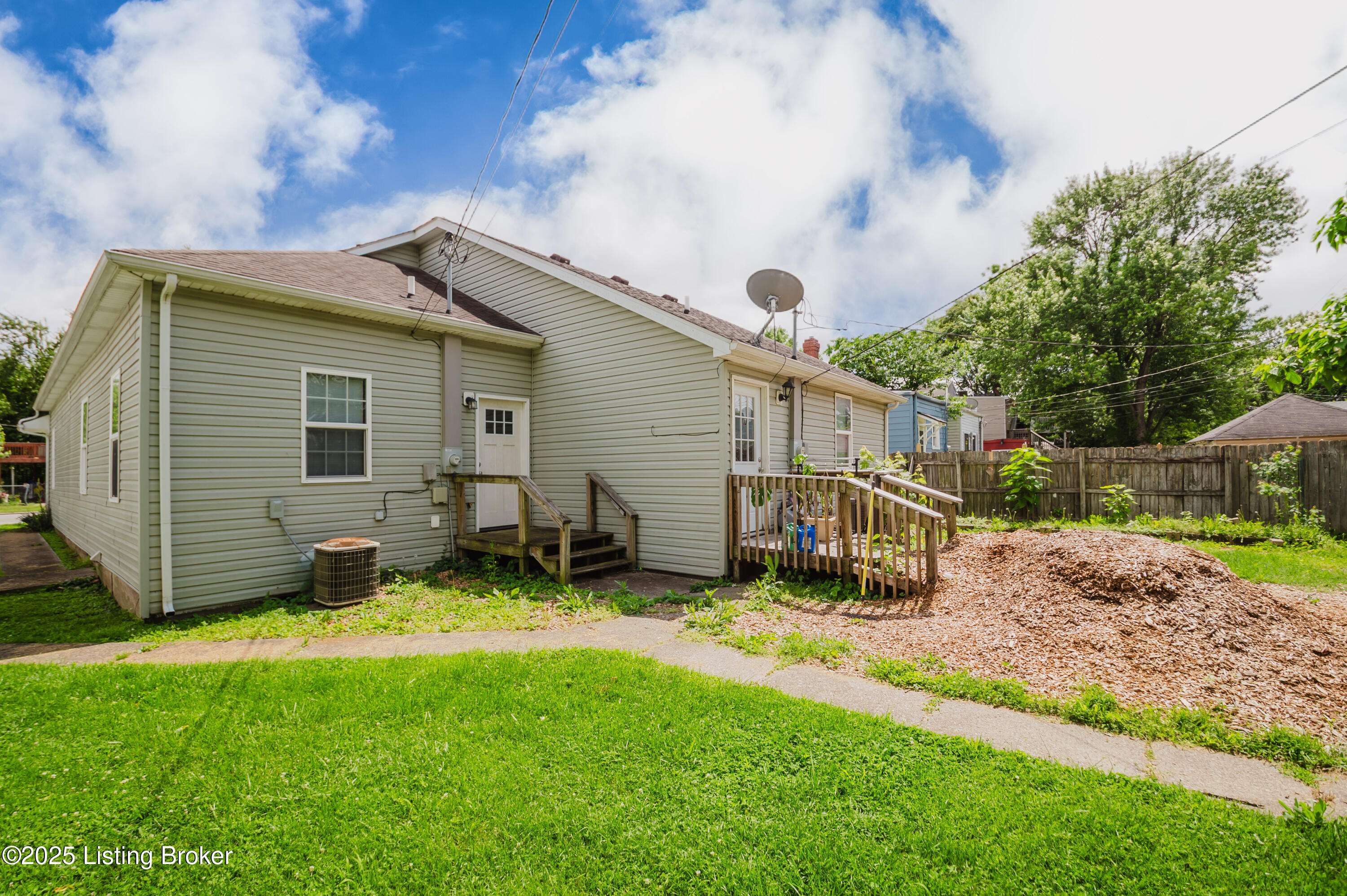 New Albany, IN 47150,1615-1617 Culbertson Ave