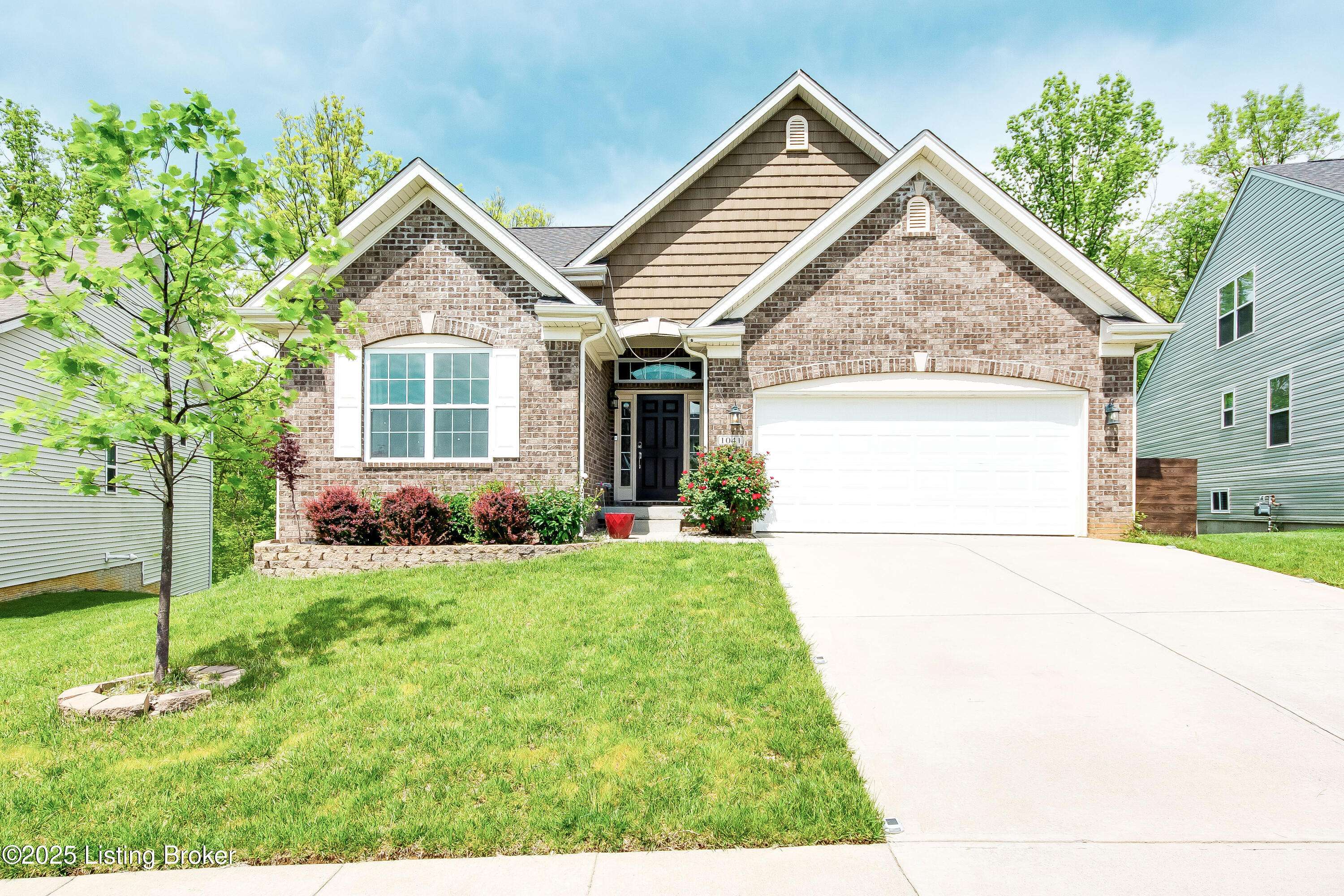 Louisville, KY 40245,1041 Autumn Crest Ln