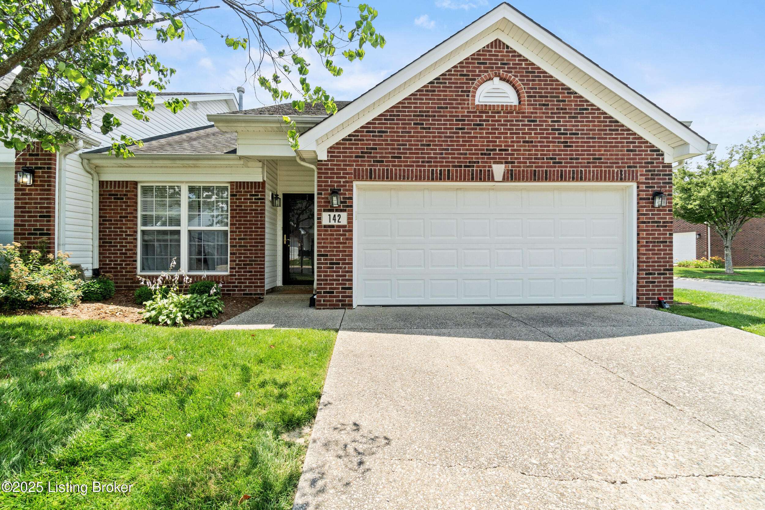 Louisville, KY 40245,142 Charlton Wynde Dr