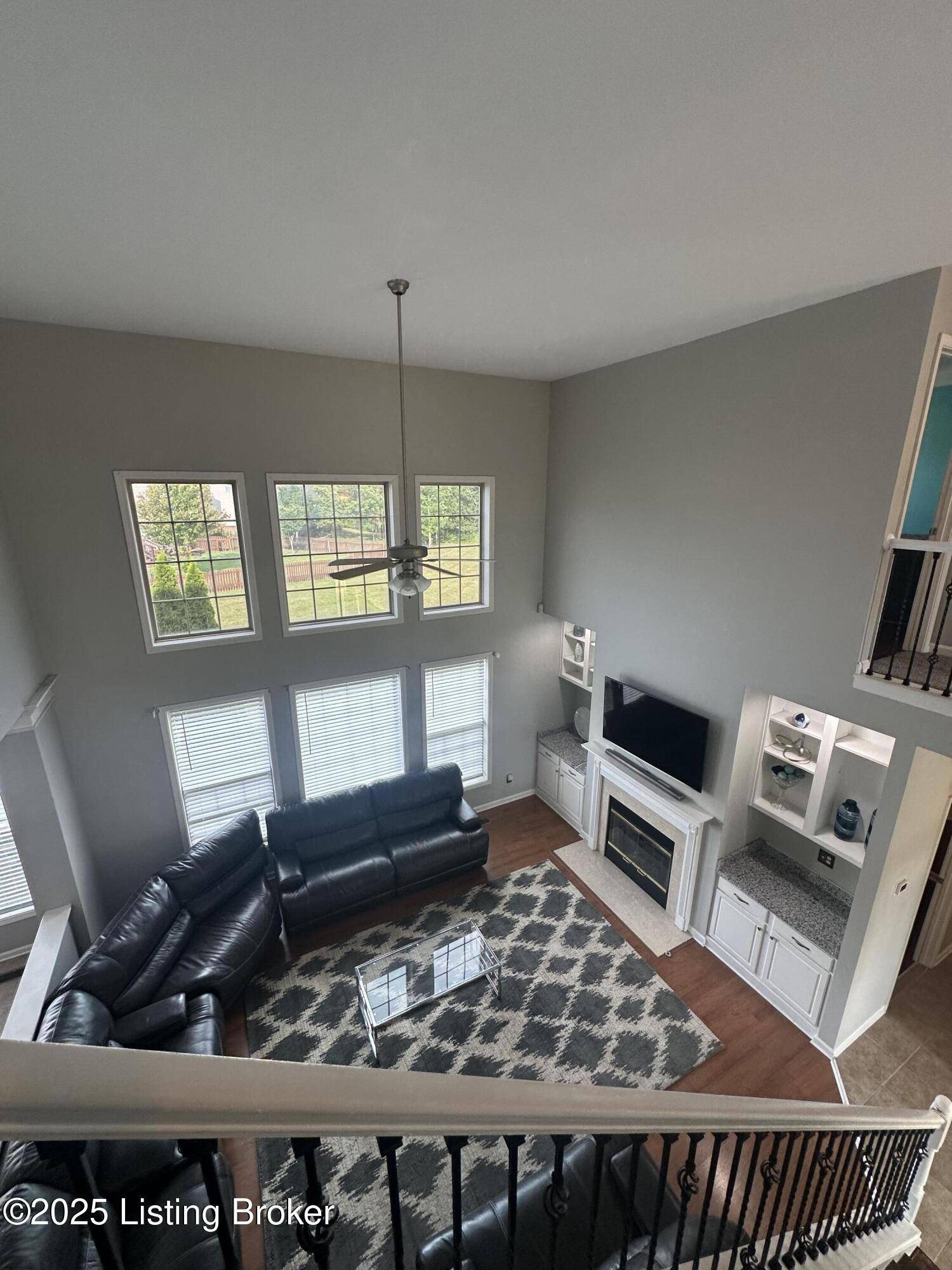Louisville, KY 40291,10503 Providence Dr