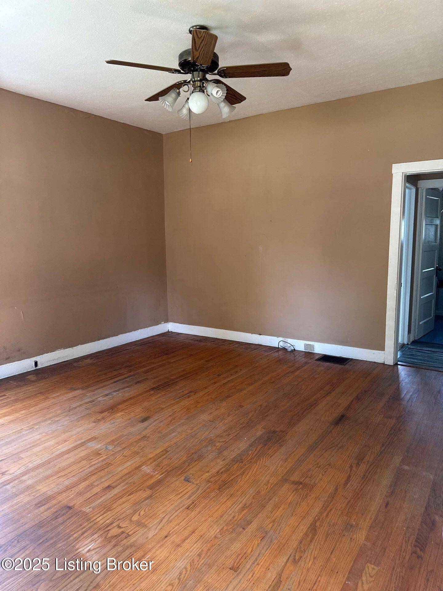Louisville, KY 40222,406 Kentucky Ave