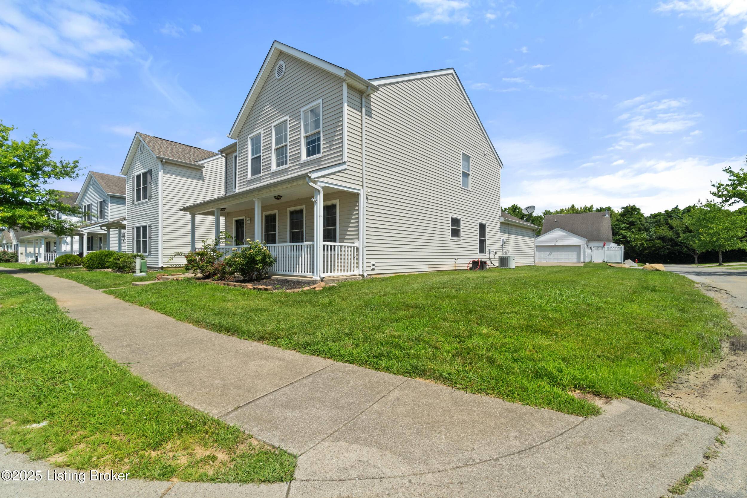 Louisville, KY 40229,9612 Riverwalk Ave