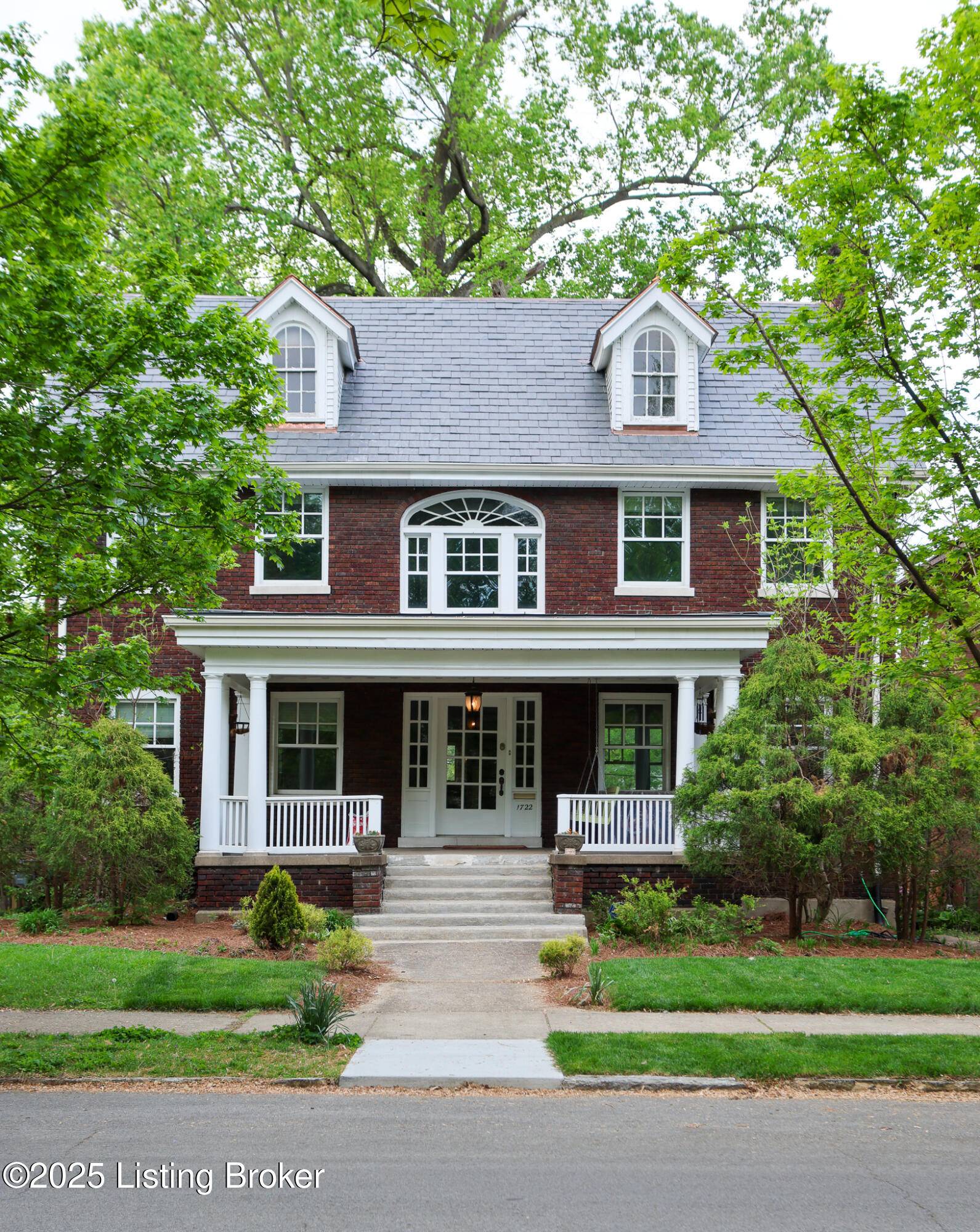 Louisville, KY 40204,1722 Windsor Pl