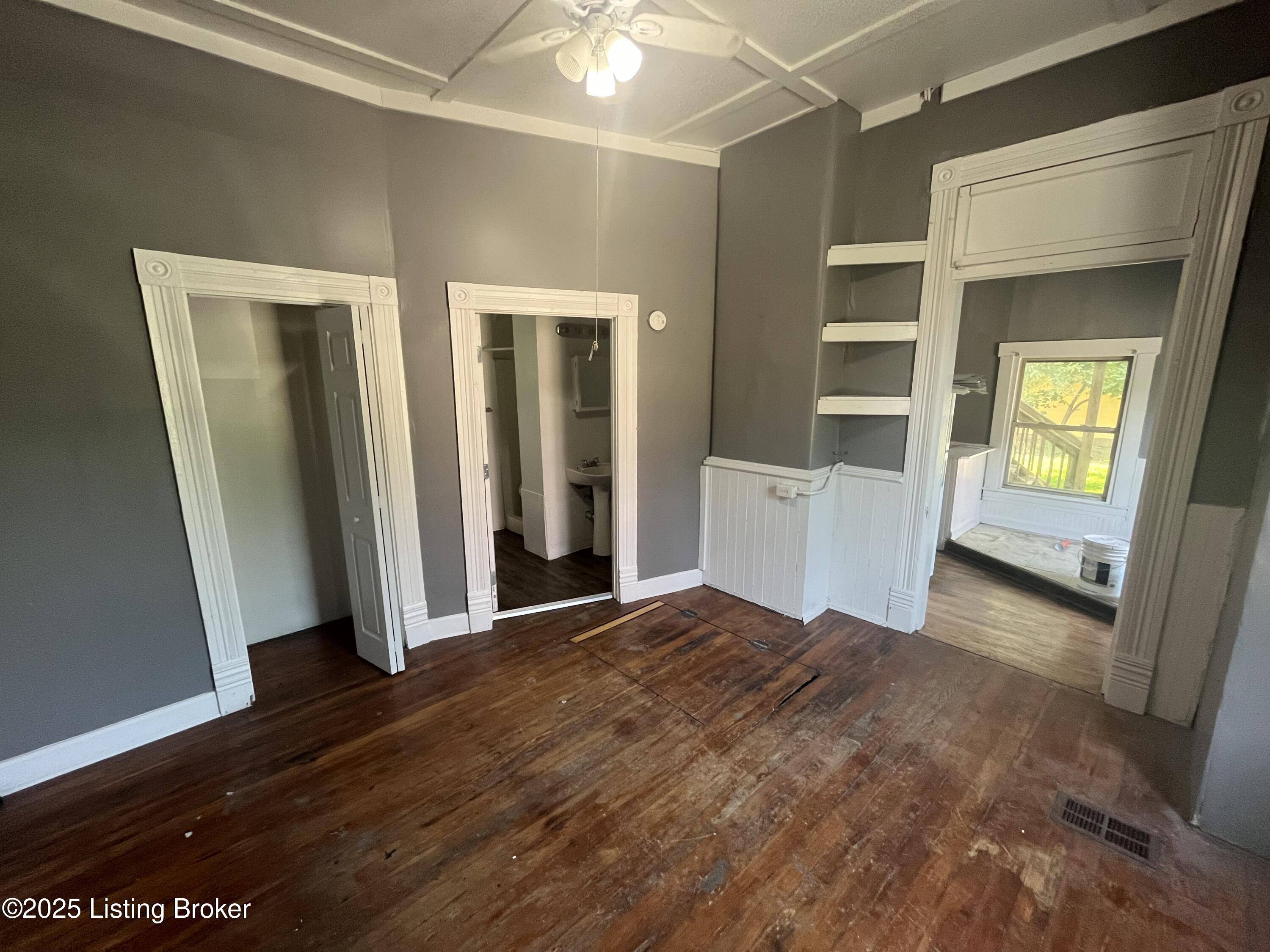 Louisville, KY 40204,1437 Hepburn Ave
