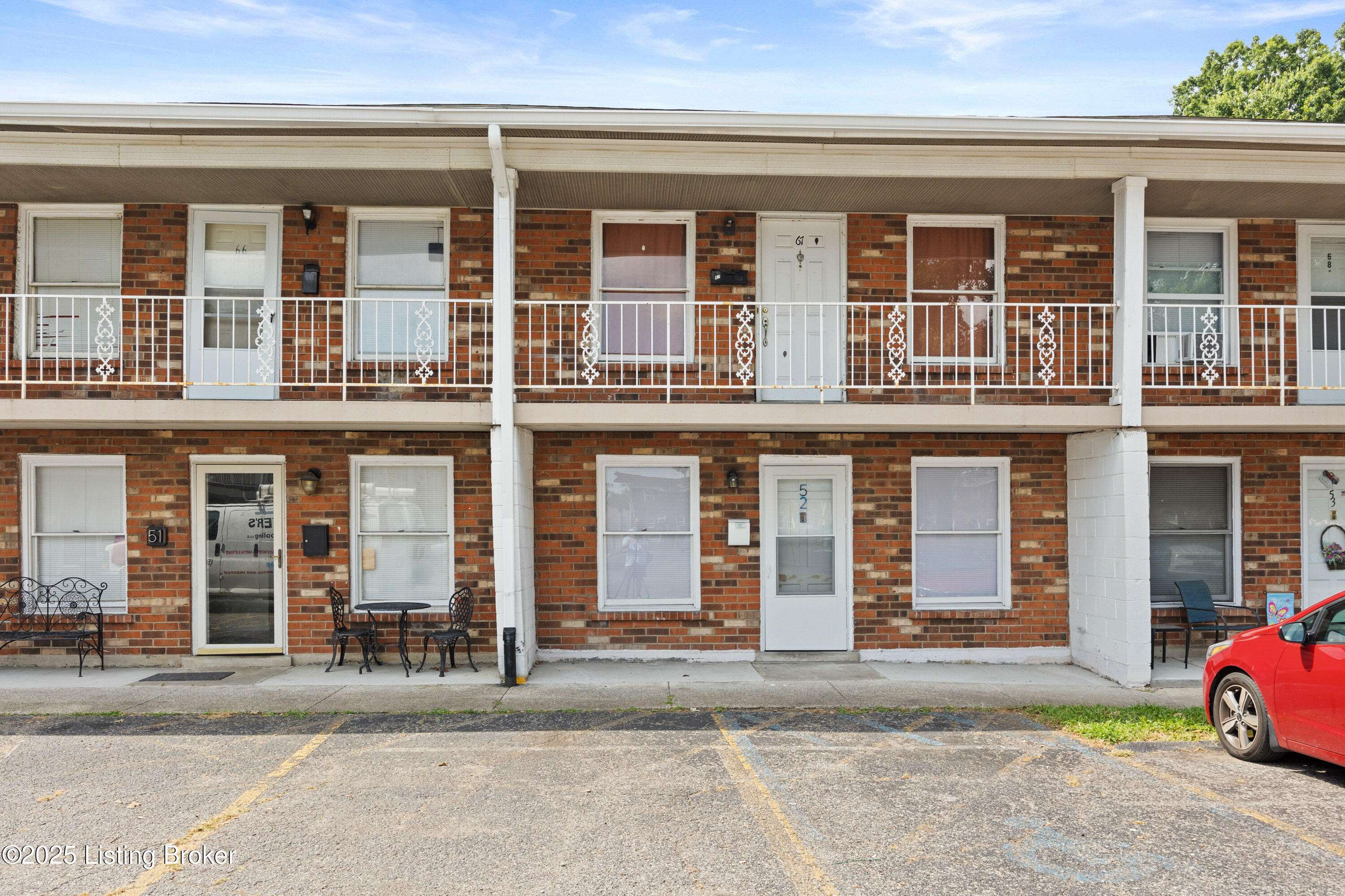 Louisville, KY 40214,4501 S 6th St #67