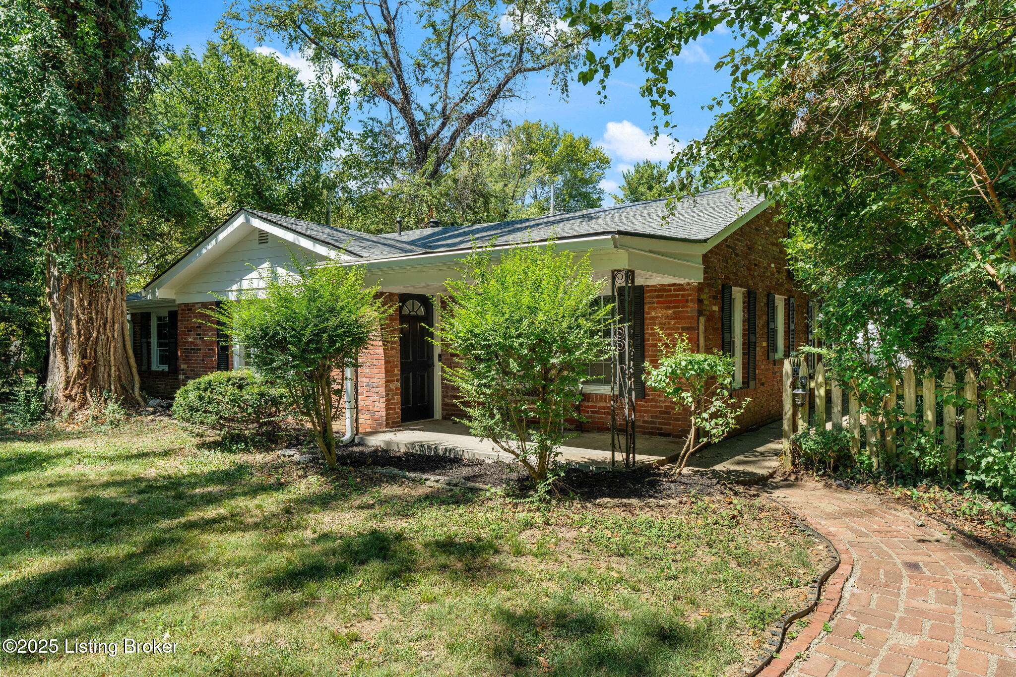 Louisville, KY 40207,3339 Dayton Ave