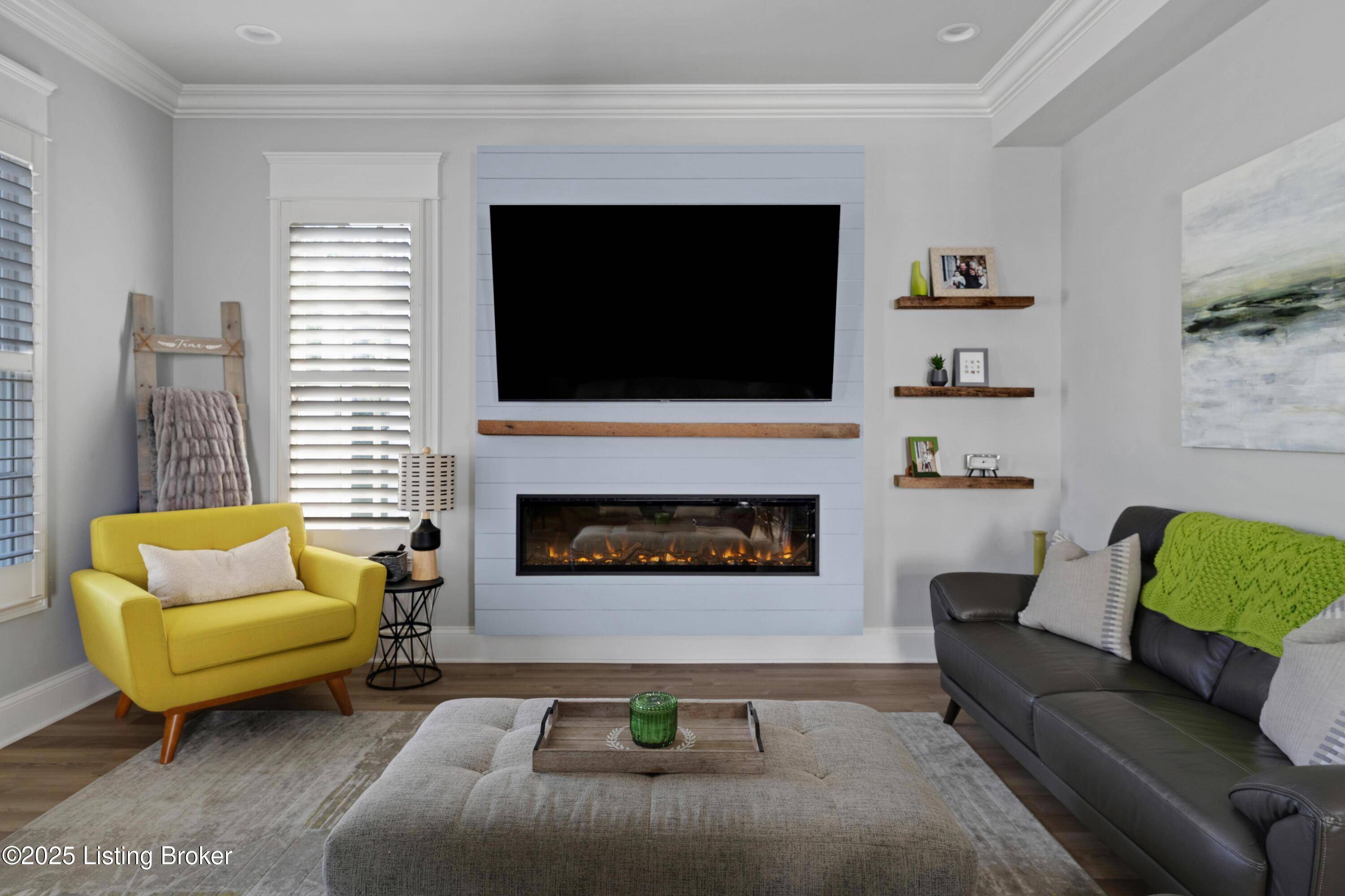 Prospect, KY 40059,6208 Mistflower Cir #101