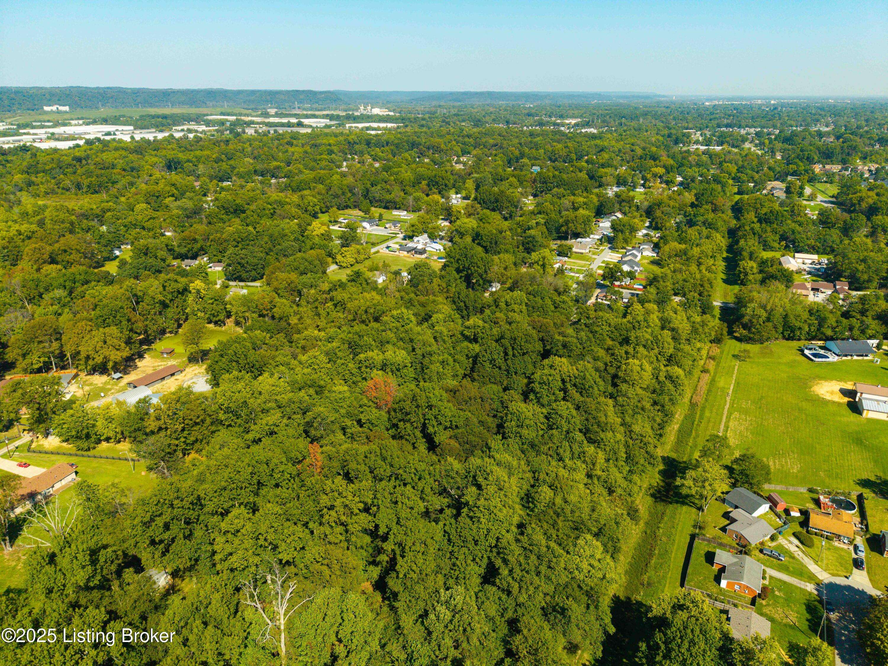 Louisville, KY 40258,7395 Maurer Ln