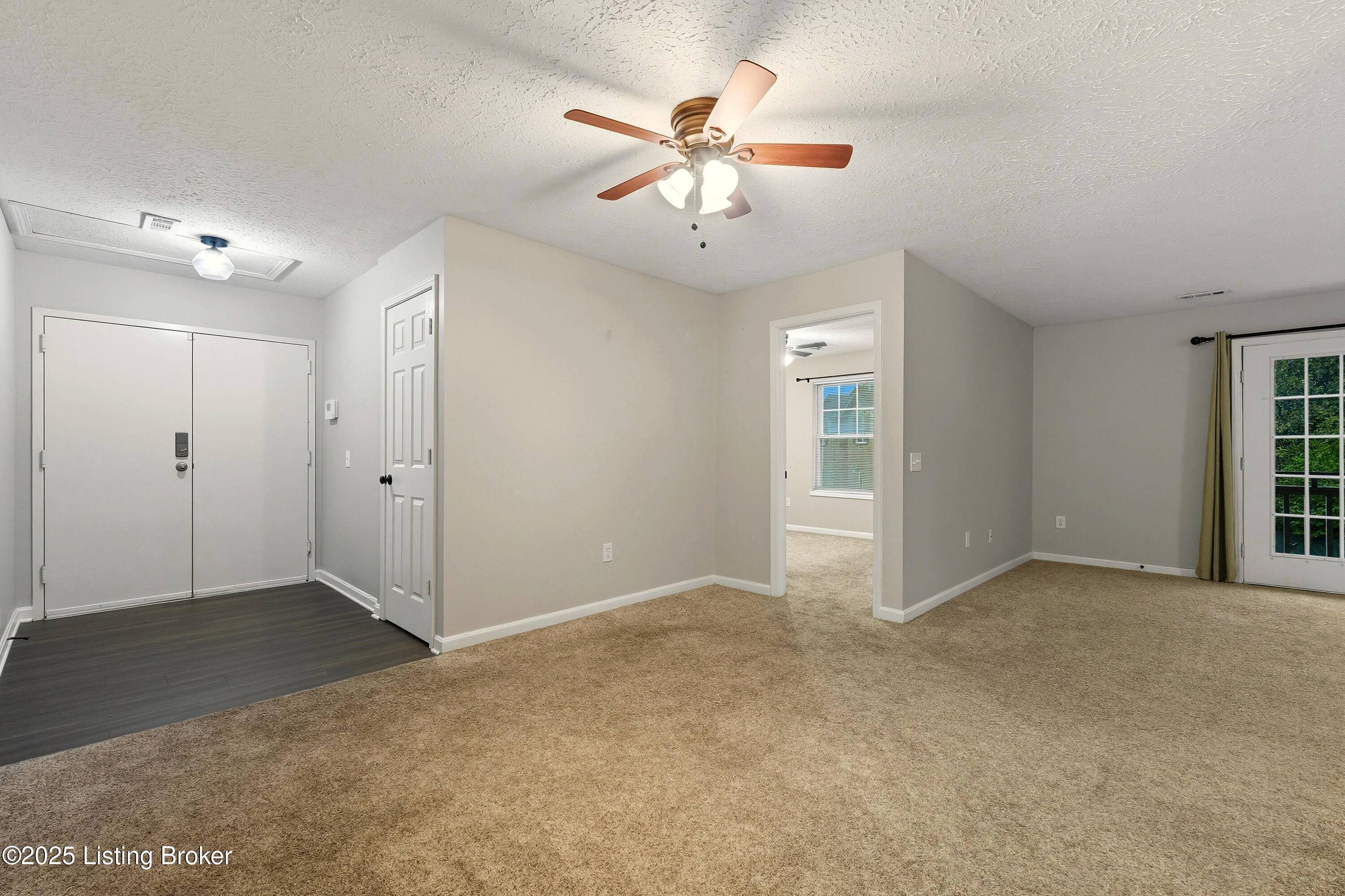 New Albany, IN 47150,213 Colonial Club Dr