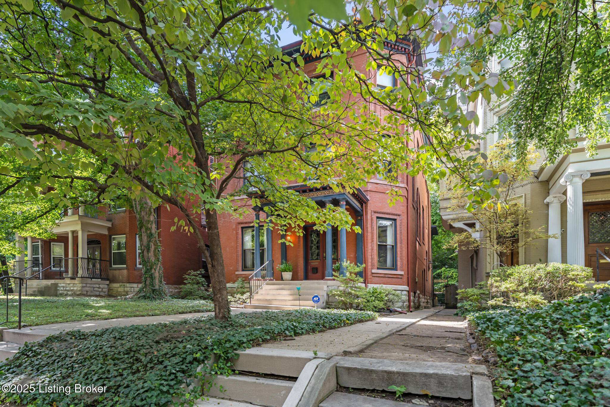 Louisville, KY 40208,1454 S 4th St