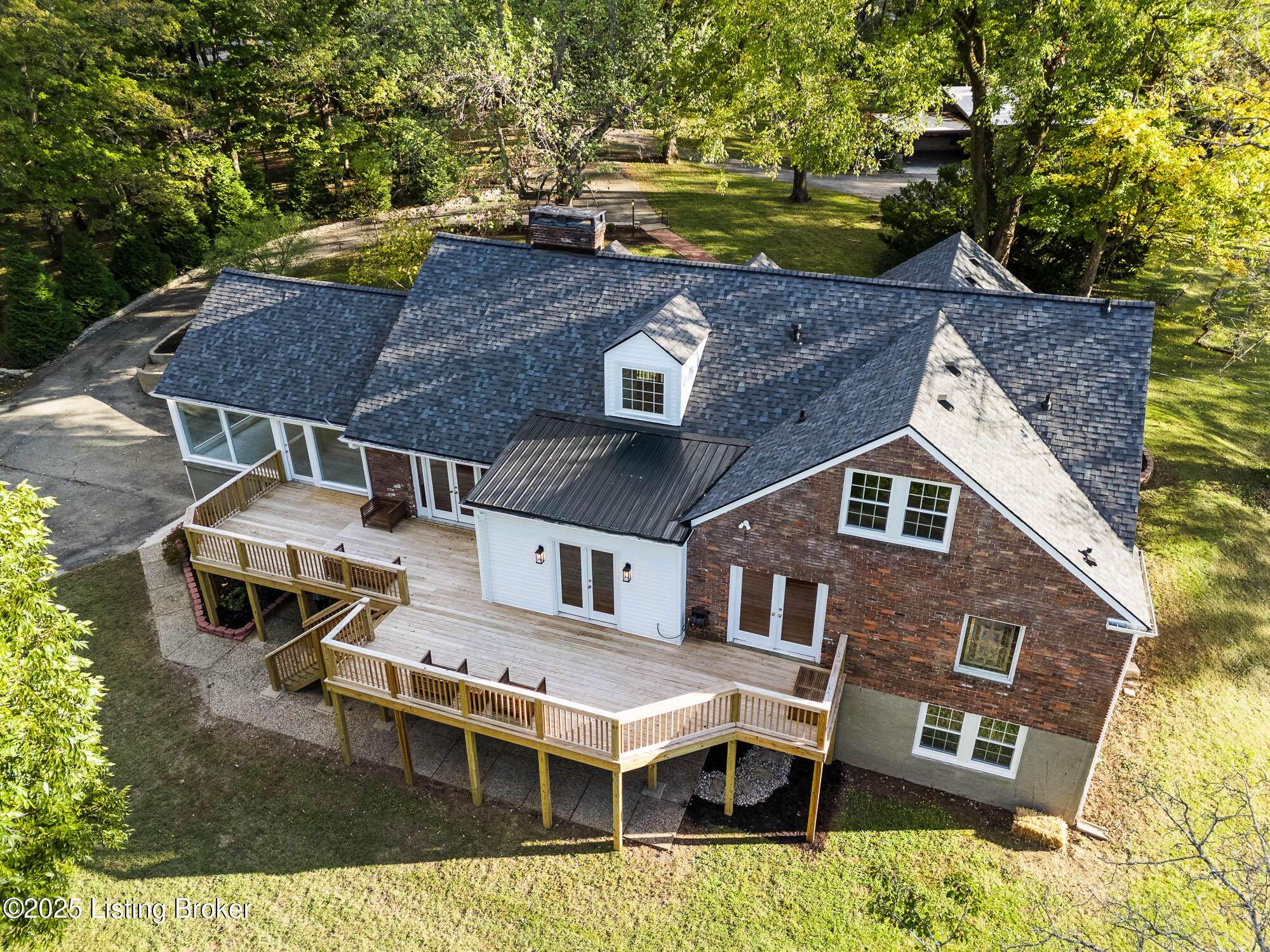 Louisville, KY 40207,509 Hillside Ln