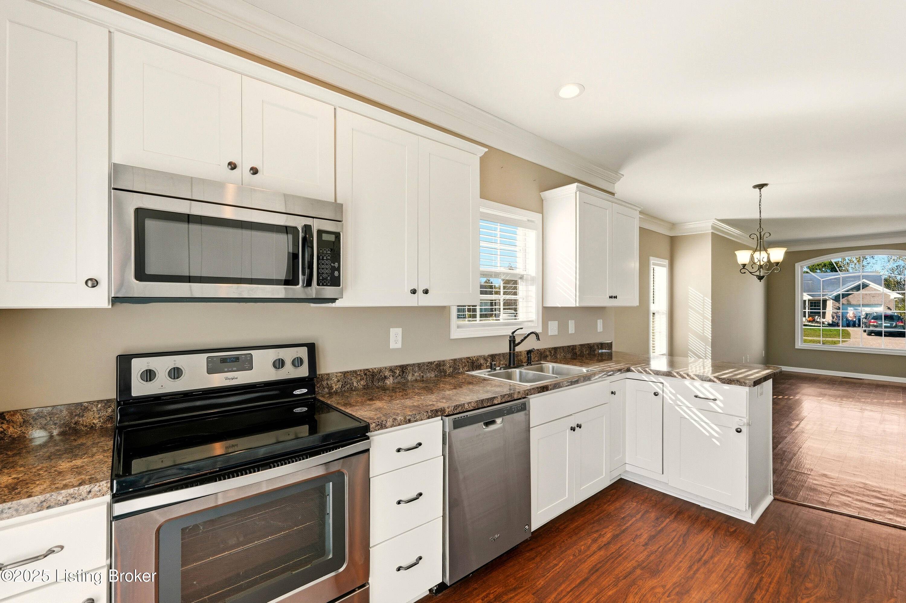 Shepherdsville, KY 40165,733 Tecumseh Dr