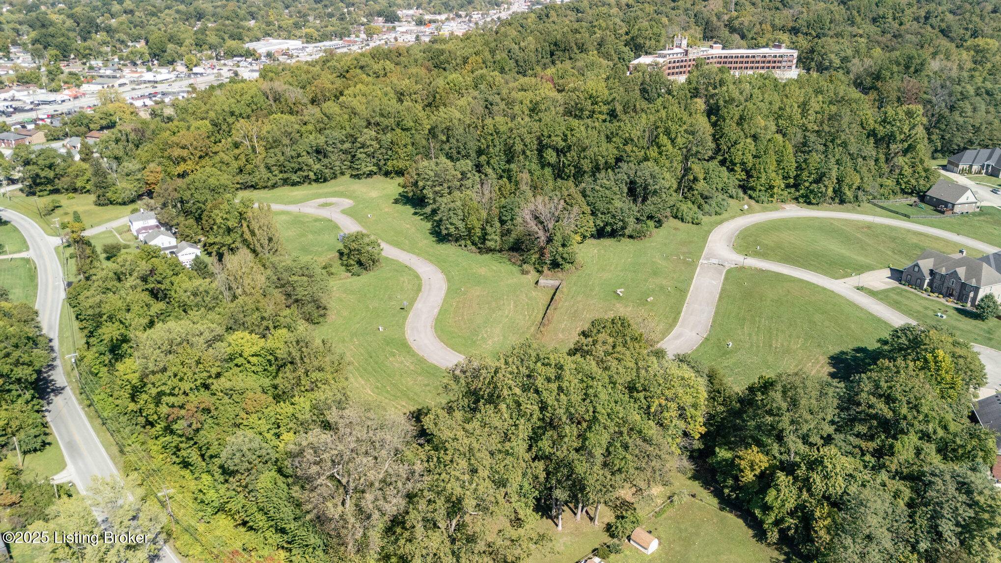 Louisville, KY 40272,4515 E Pages Ln