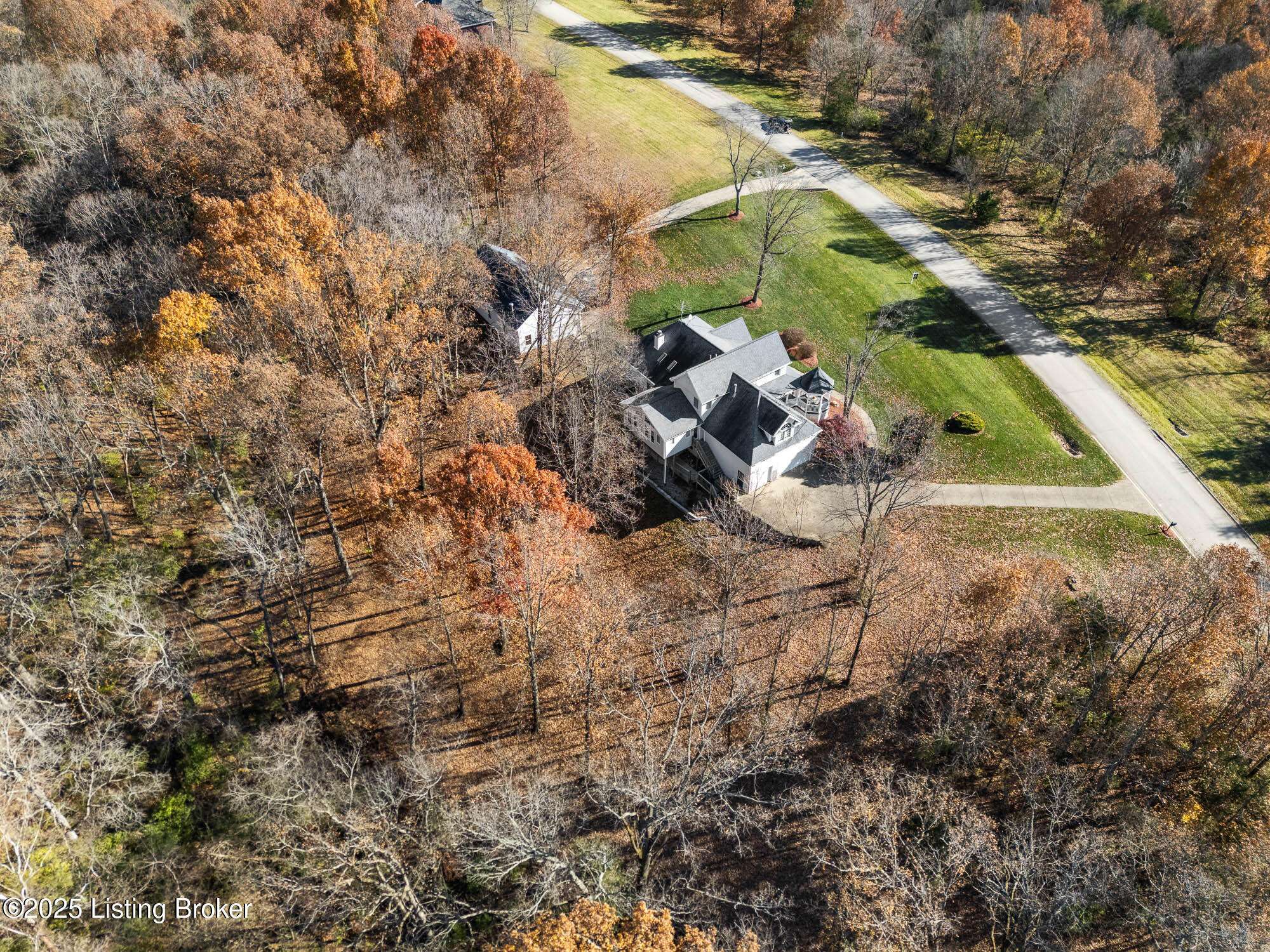 Fisherville, KY 40023,17411 Fisherville Woods Dr