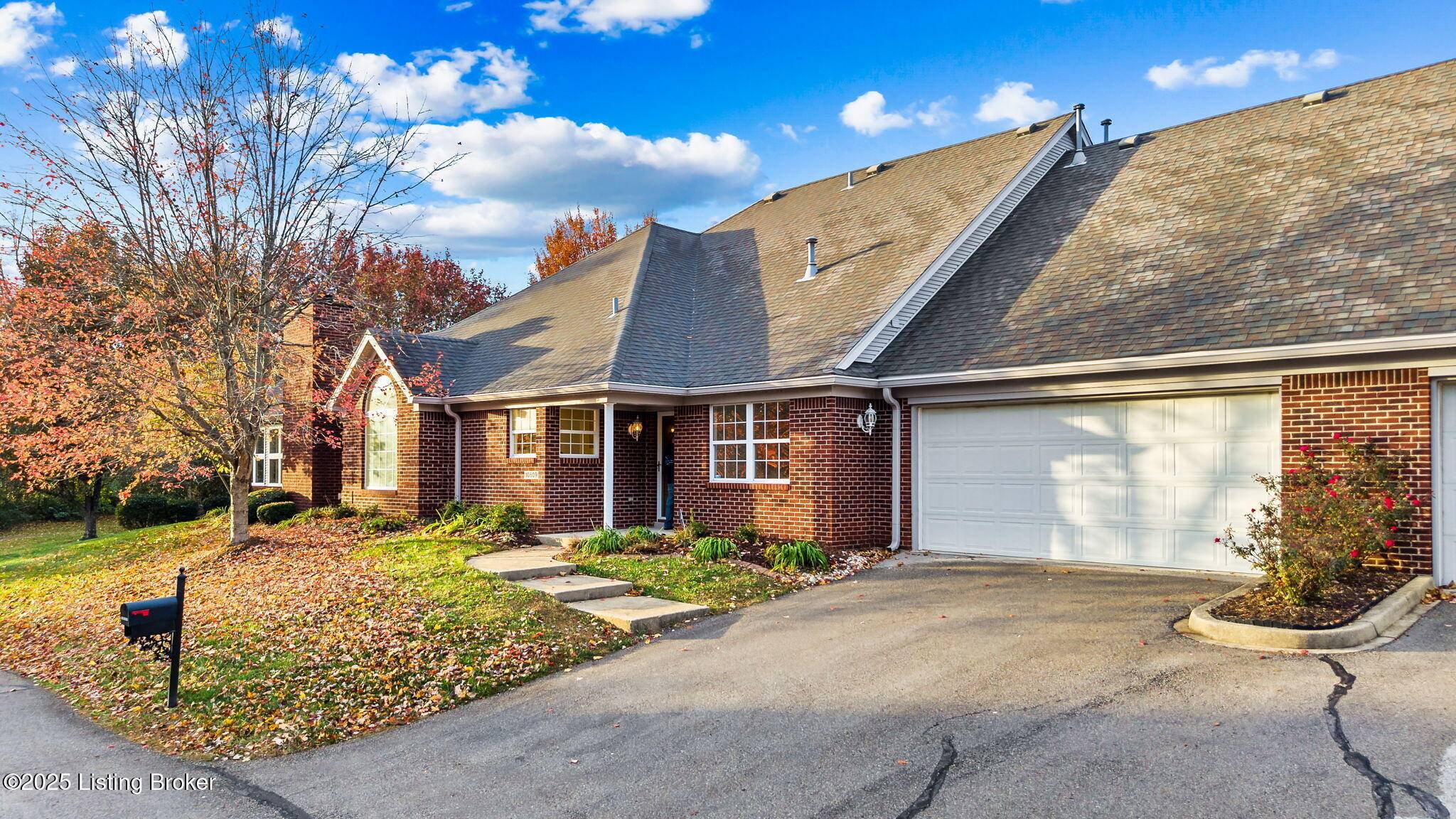 Louisville, KY 40291,10509 Parkhurst Ct