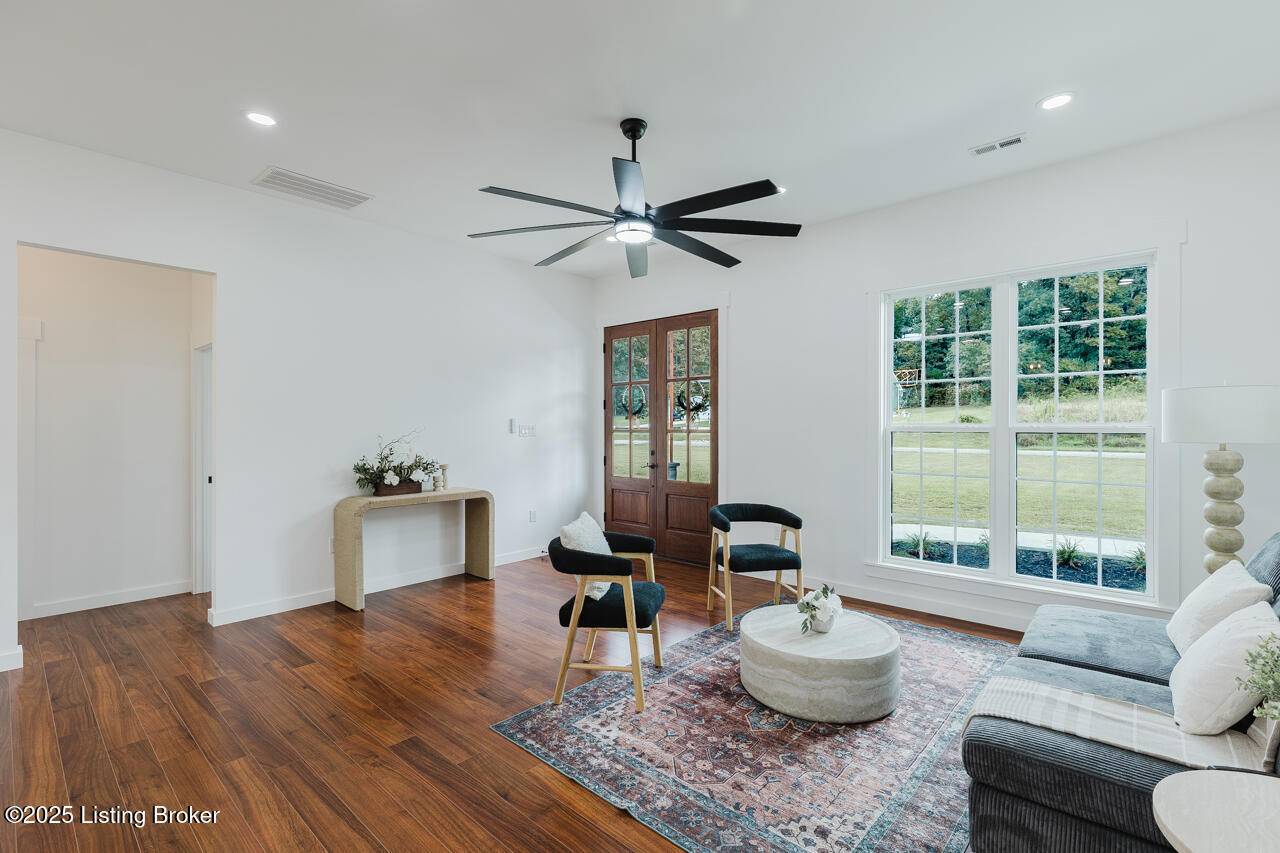 Glendale, KY 42740,591 Palmetto LOOP